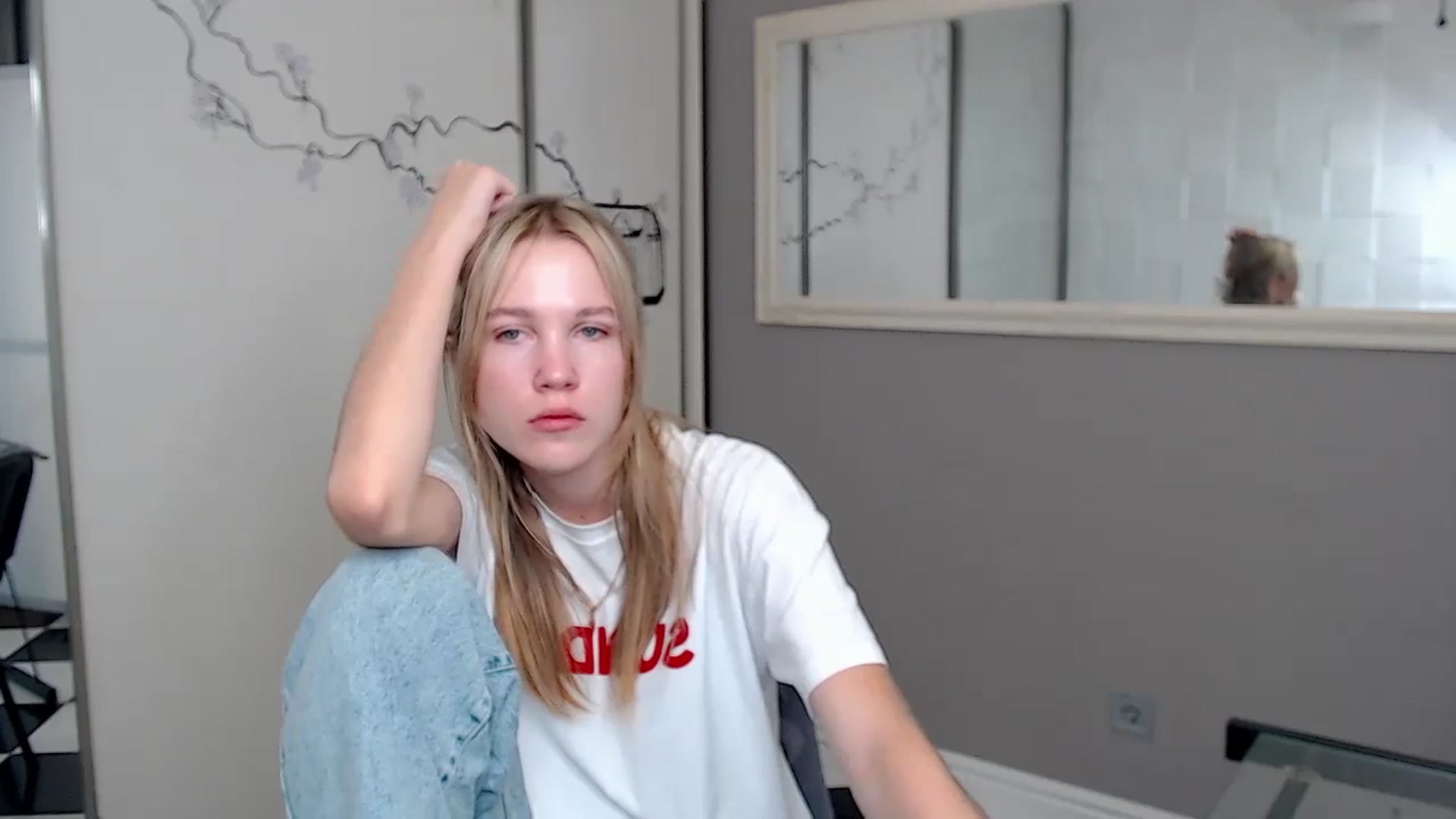 Gallery image thumbnail from Kate_Lewiss's myfreecams stream on, 08/13/2024, 06:58 image 19 of 20