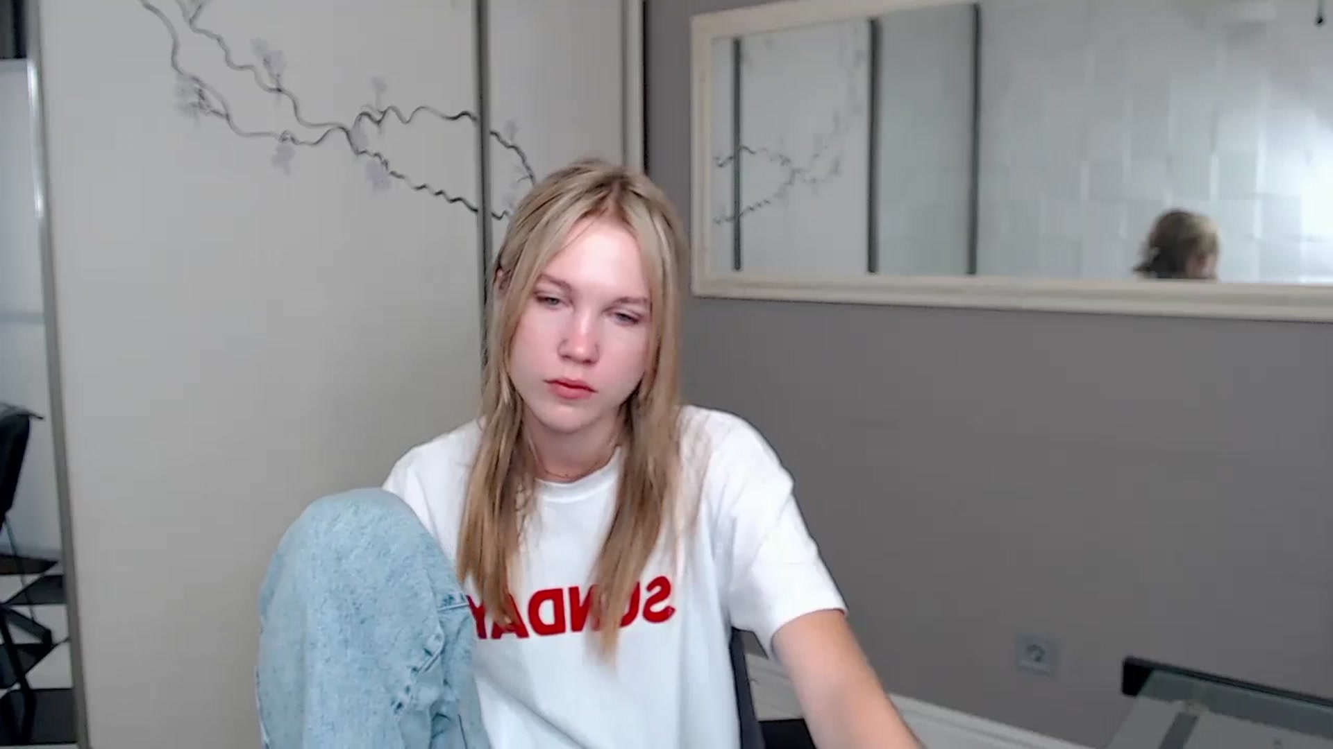 Gallery image thumbnail from Kate_Lewiss's myfreecams stream on, 08/13/2024, 06:58 image 15 of 20
