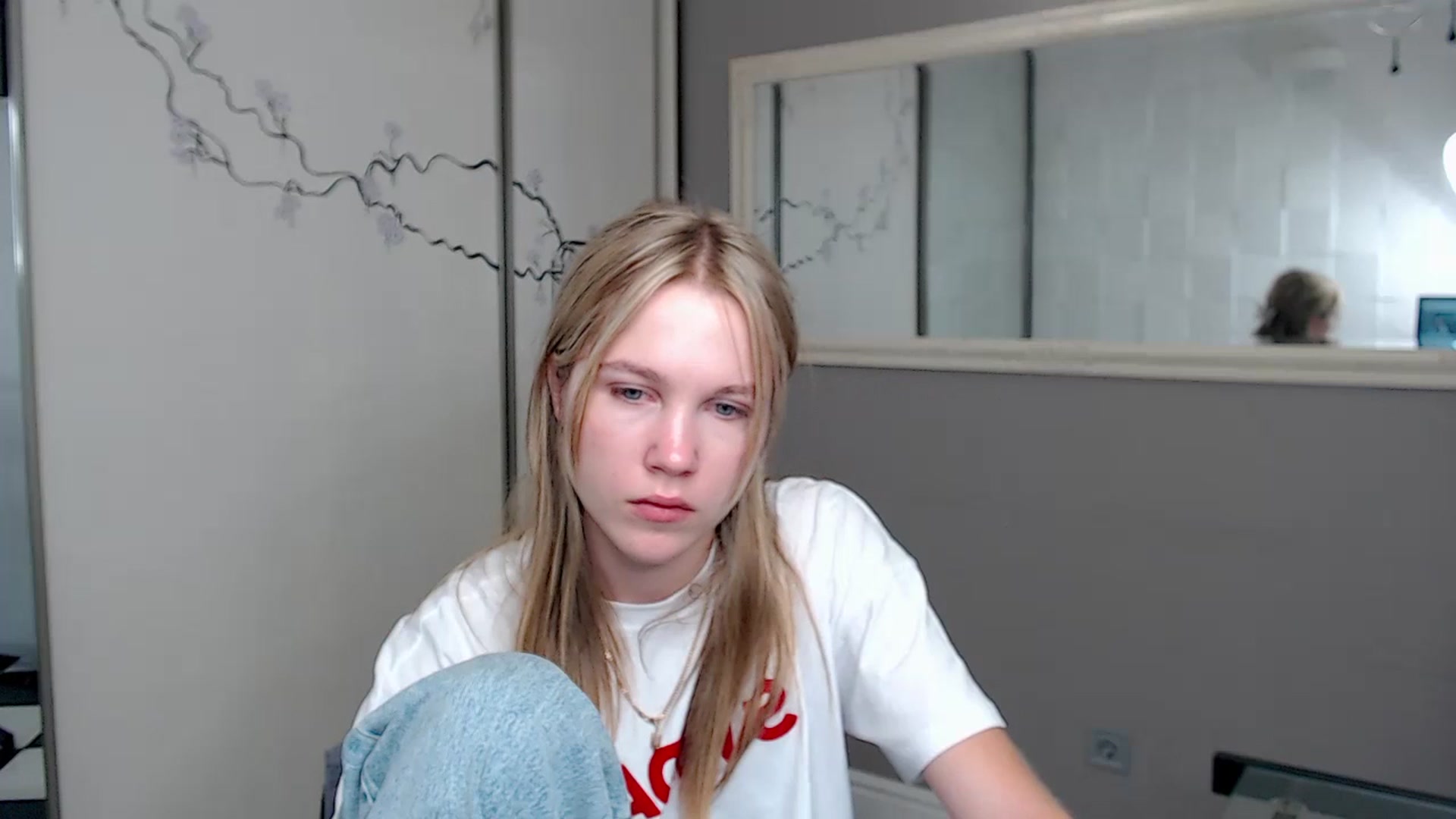 Gallery image thumbnail from Kate_Lewiss's myfreecams stream on, 08/13/2024, 10:57 image 13 of 20