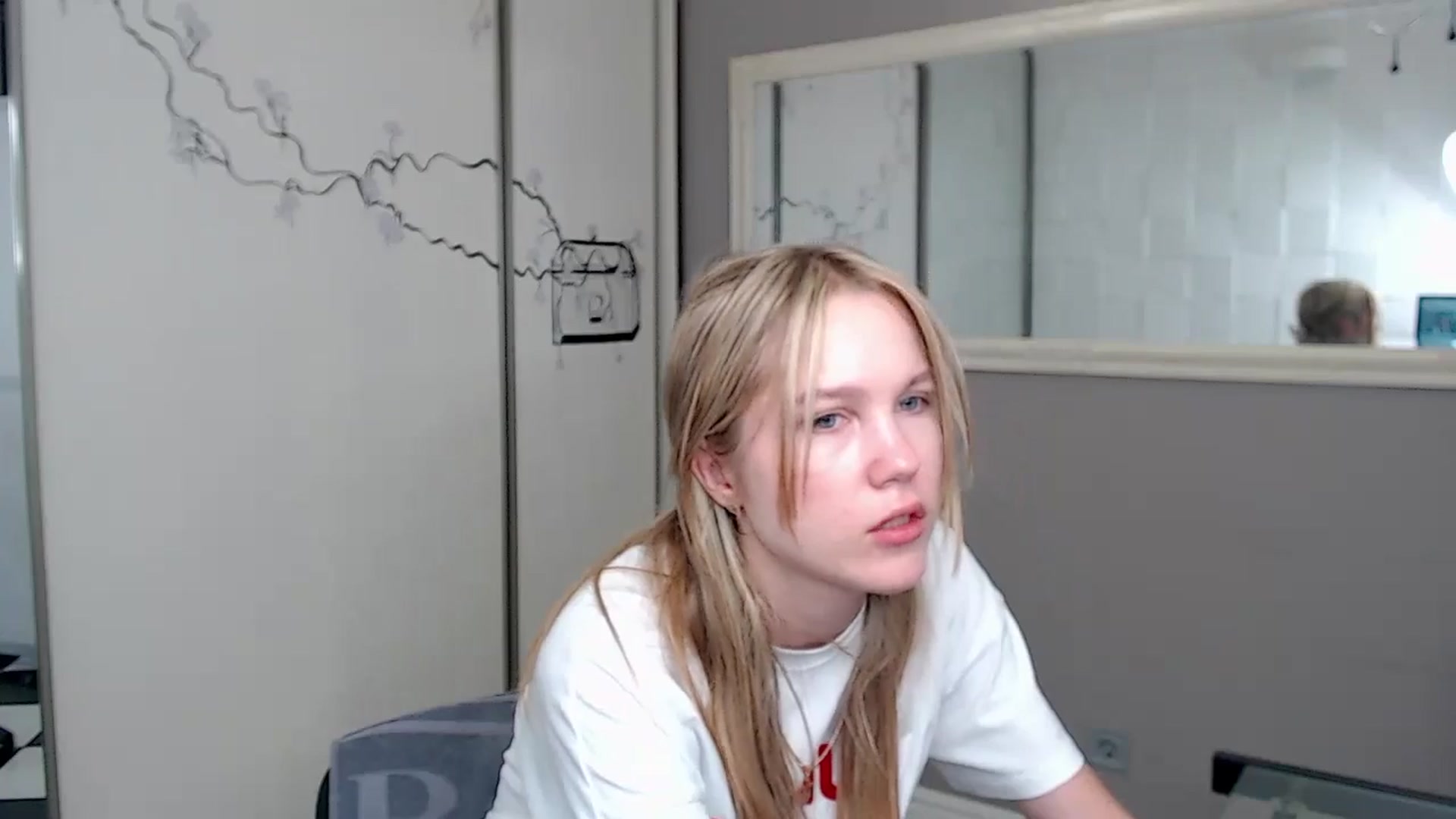 Gallery image thumbnail from Kate_Lewiss's myfreecams stream on, 08/13/2024, 10:57 image 4 of 20