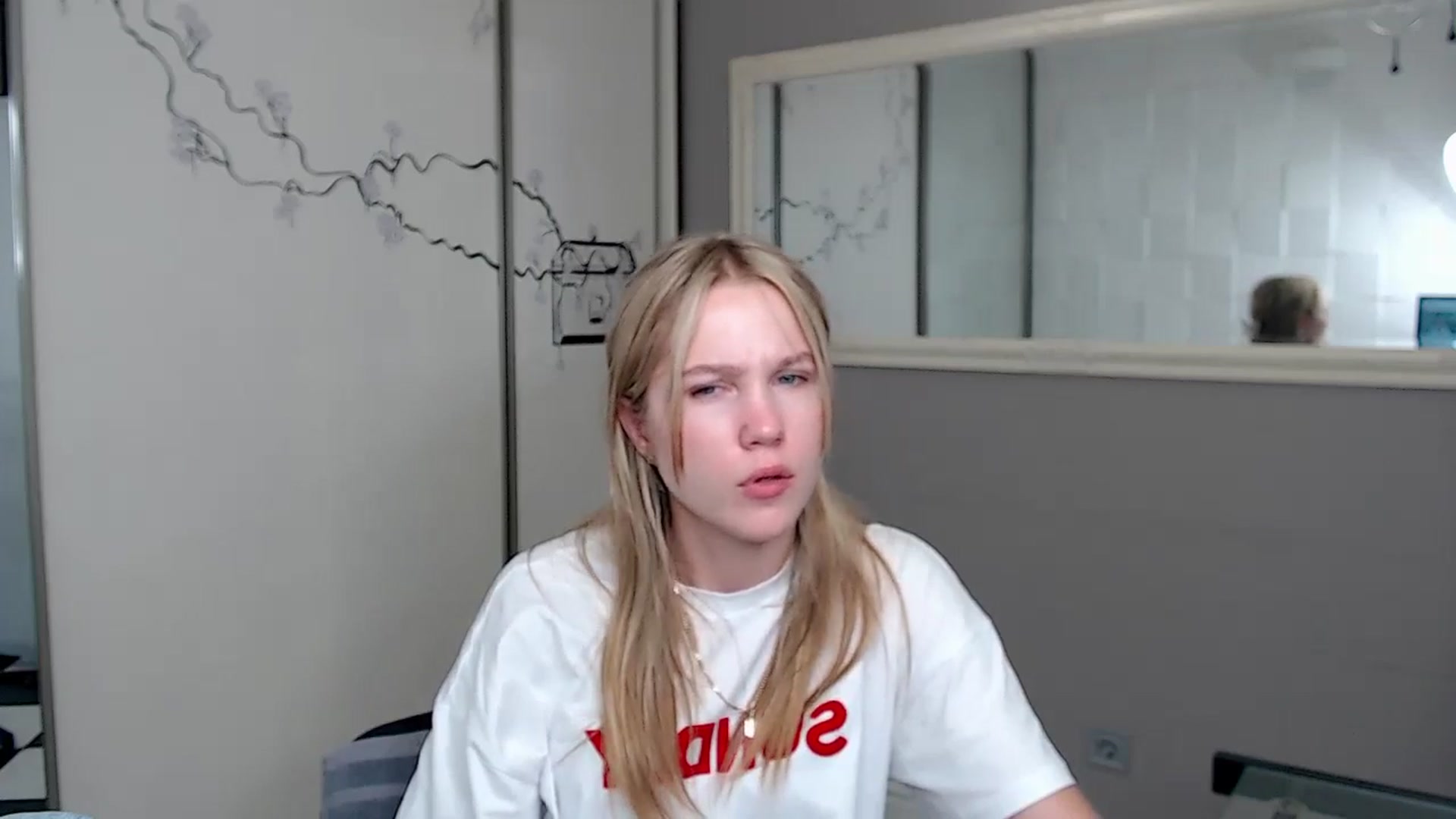 Gallery image thumbnail from Kate_Lewiss's myfreecams stream on, 08/13/2024, 10:57 image 14 of 20