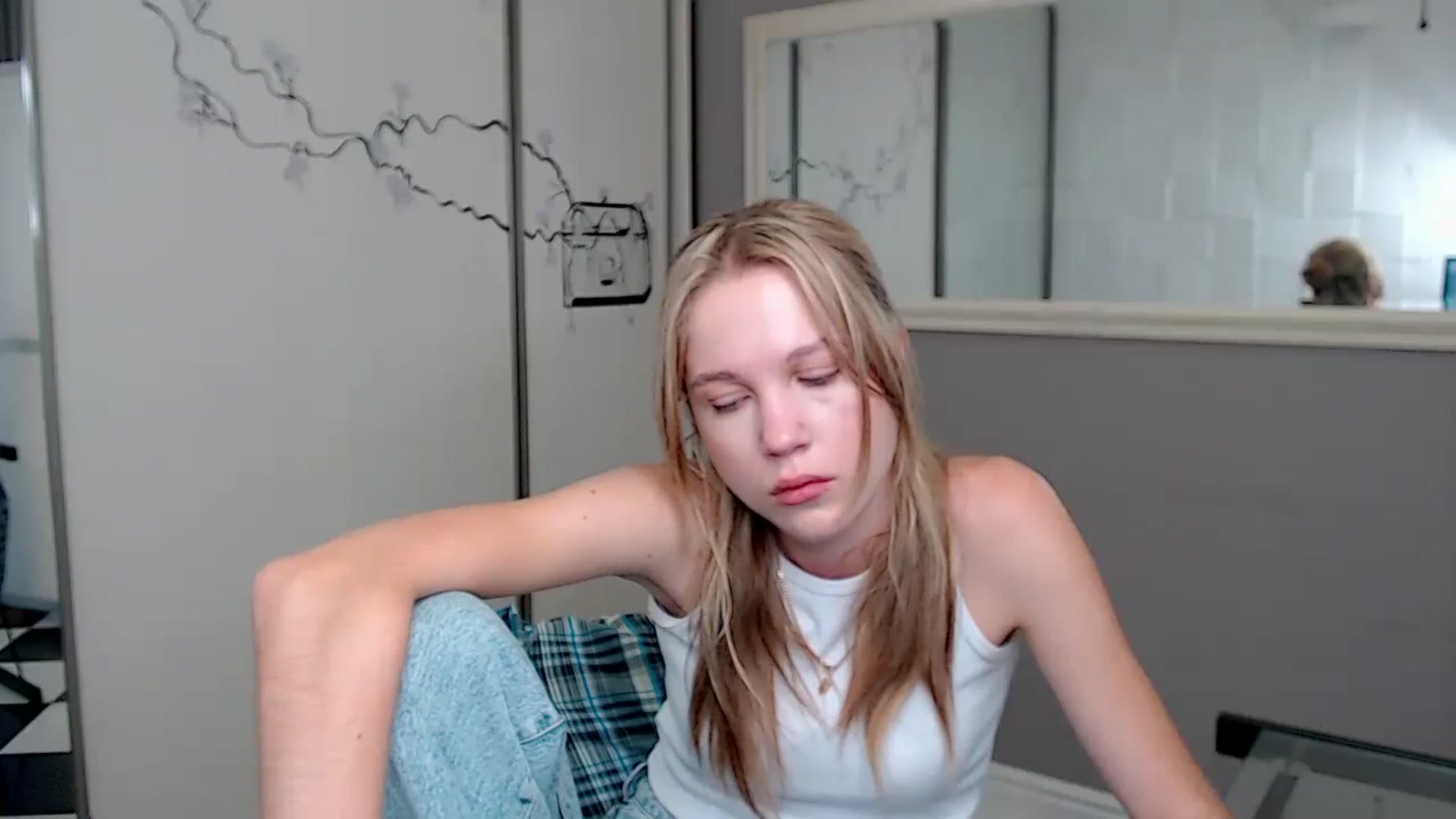 Gallery image thumbnail from Kate_Lewiss's myfreecams stream on, 08/15/2024, 07:55 image 4 of 20