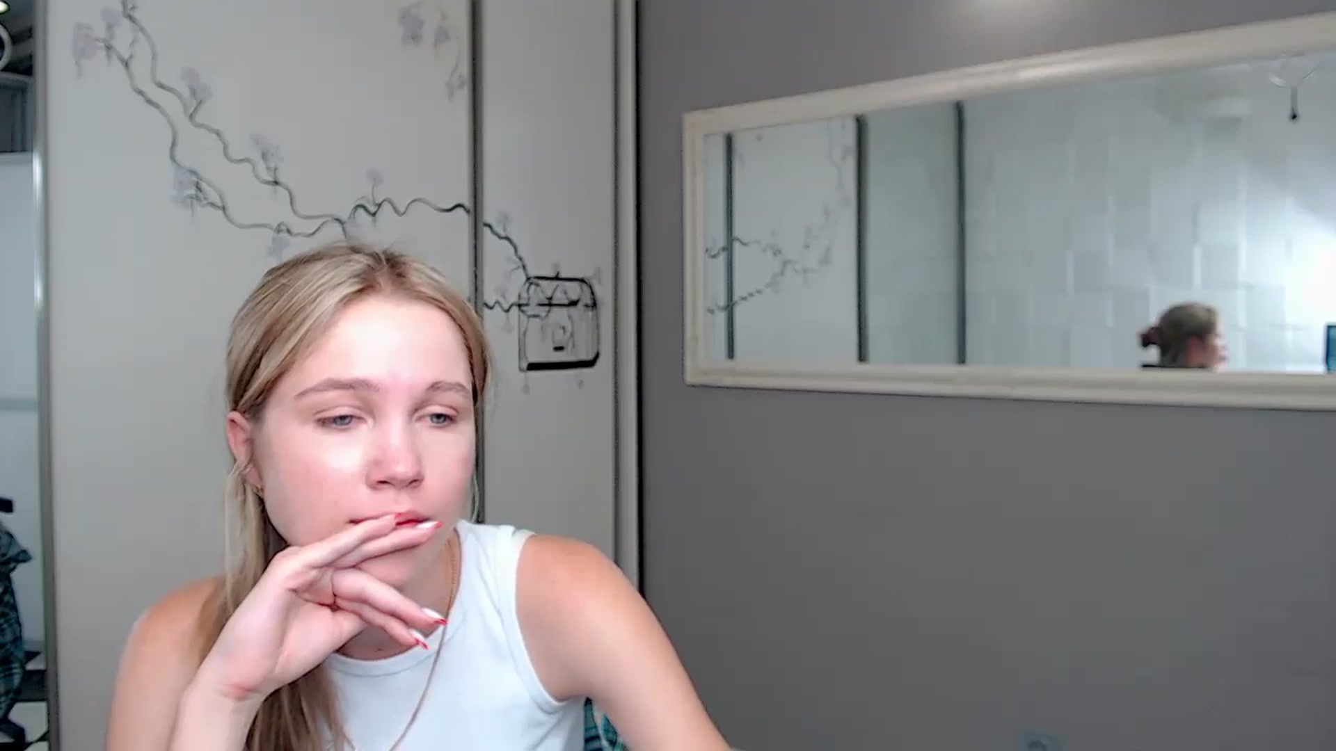 Gallery image thumbnail from Kate_Lewiss's myfreecams stream on, 08/15/2024, 11:09 image 15 of 20