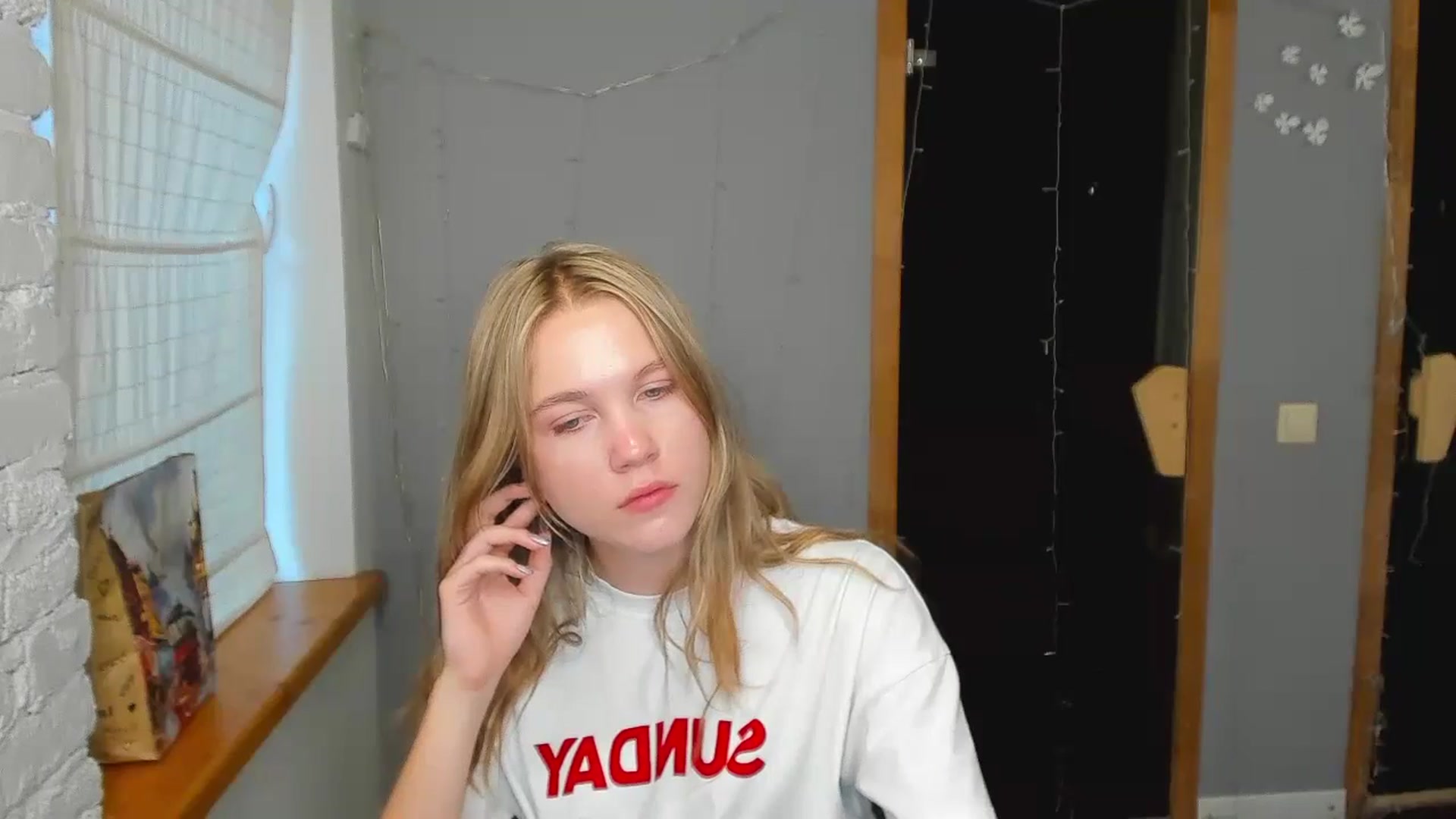 Gallery image thumbnail from Kate_Lewiss's myfreecams stream on, 08/18/2024, 08:16 image 14 of 20