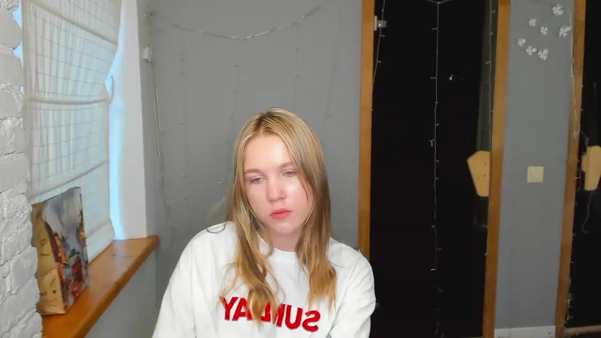Gallery image thumbnail from Kate_Lewiss's myfreecams stream on, 08/18/2024, 08:16 image 11 of 20