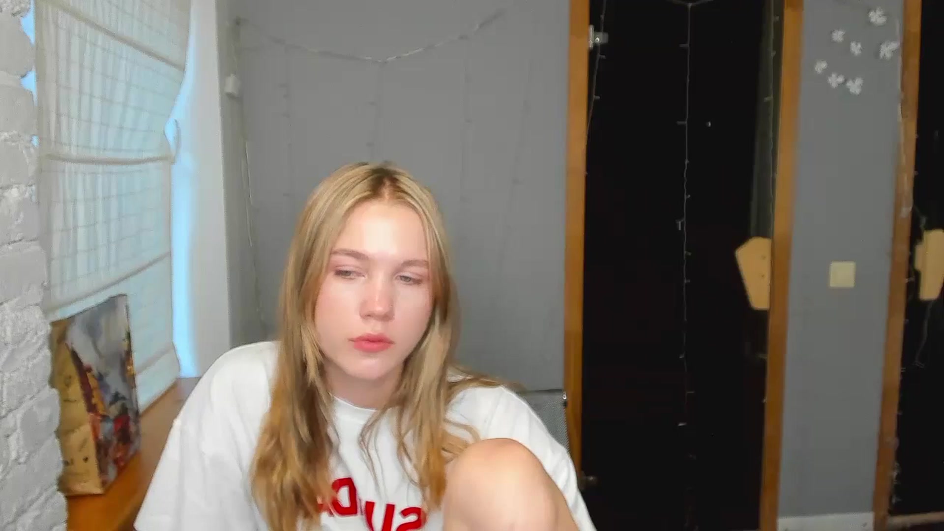 Gallery image thumbnail from Kate_Lewiss's myfreecams stream on, 08/18/2024, 08:16 image 16 of 20