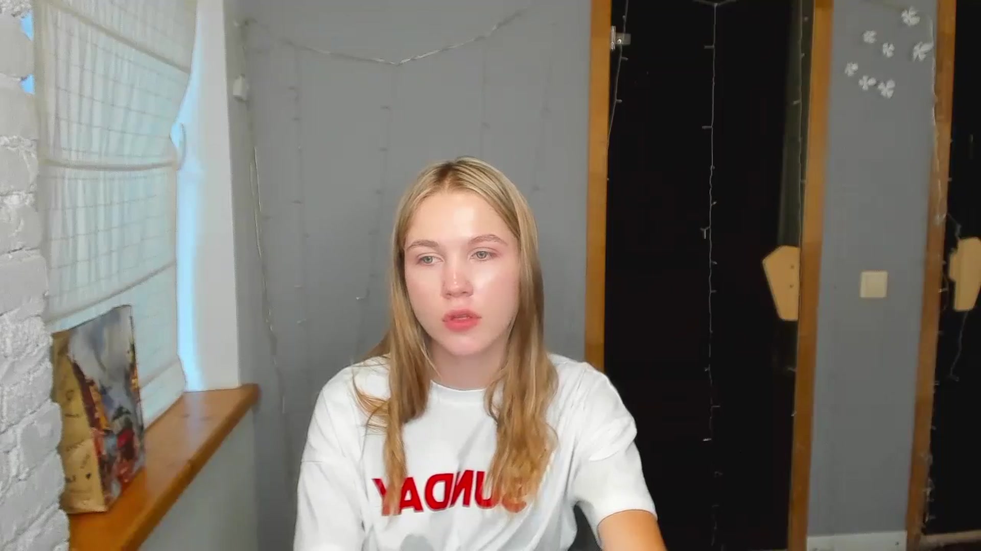 Gallery image thumbnail from Kate_Lewiss's myfreecams stream on, 08/18/2024, 08:38 image 14 of 20