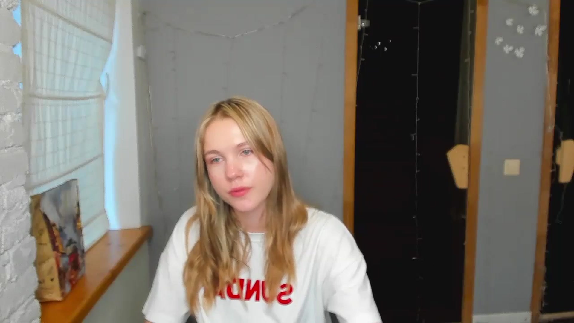 Gallery image thumbnail from Kate_Lewiss's myfreecams stream on, 08/18/2024, 10:18 image 13 of 20