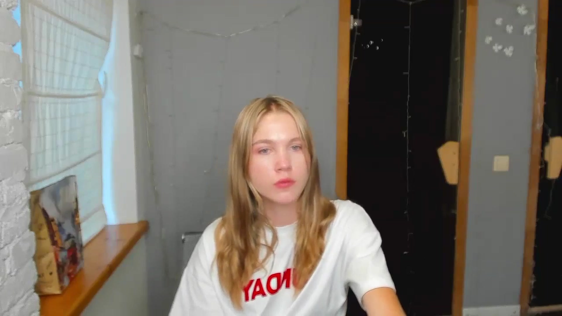 Gallery image thumbnail from Kate_Lewiss's myfreecams stream on, 08/18/2024, 10:18 image 10 of 20