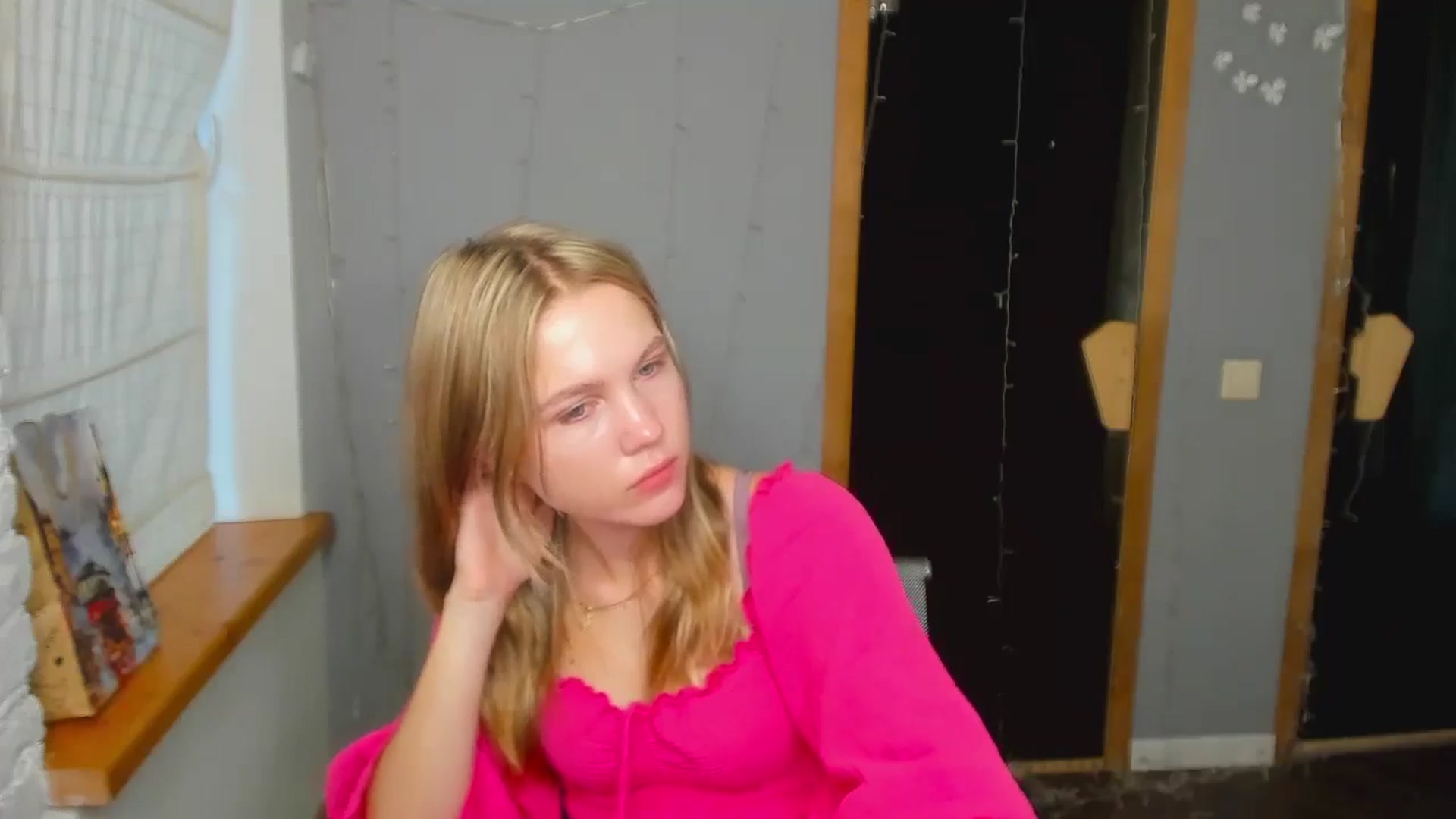 Gallery image thumbnail from Kate_Lewiss's myfreecams stream on, 08/19/2024, 06:58 image 19 of 20
