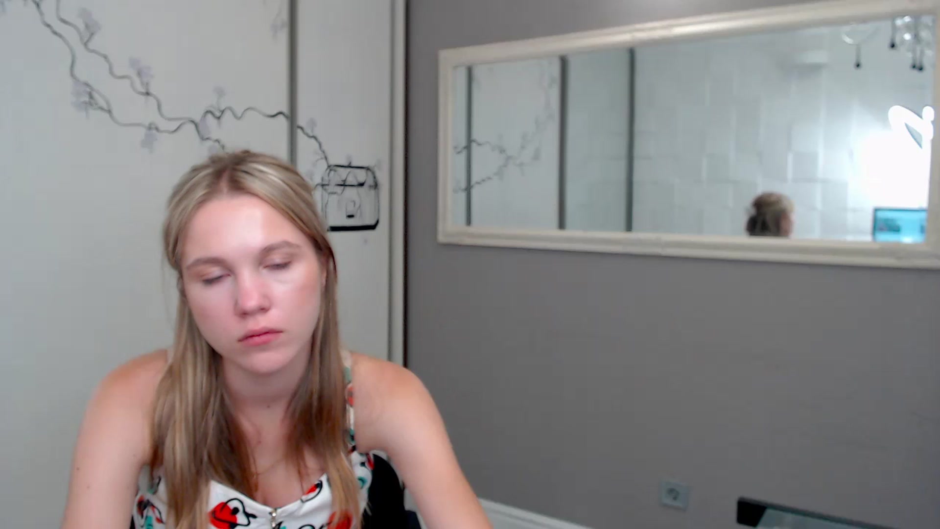 Gallery image thumbnail from Kate_Lewiss's myfreecams stream on, 08/20/2024, 10:01 image 14 of 20