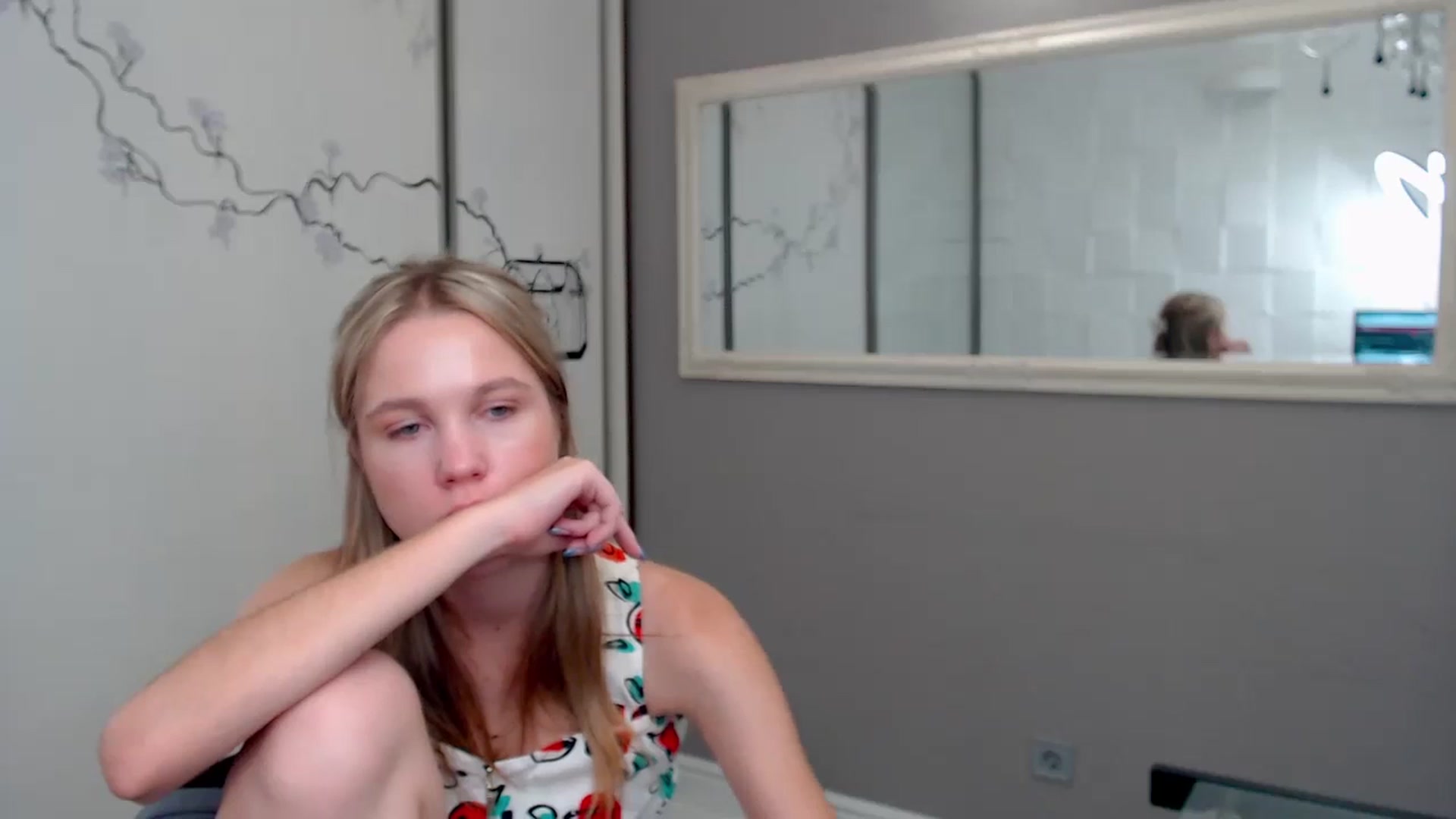 Gallery image thumbnail from Kate_Lewiss's myfreecams stream on, 08/20/2024, 10:01 image 10 of 20