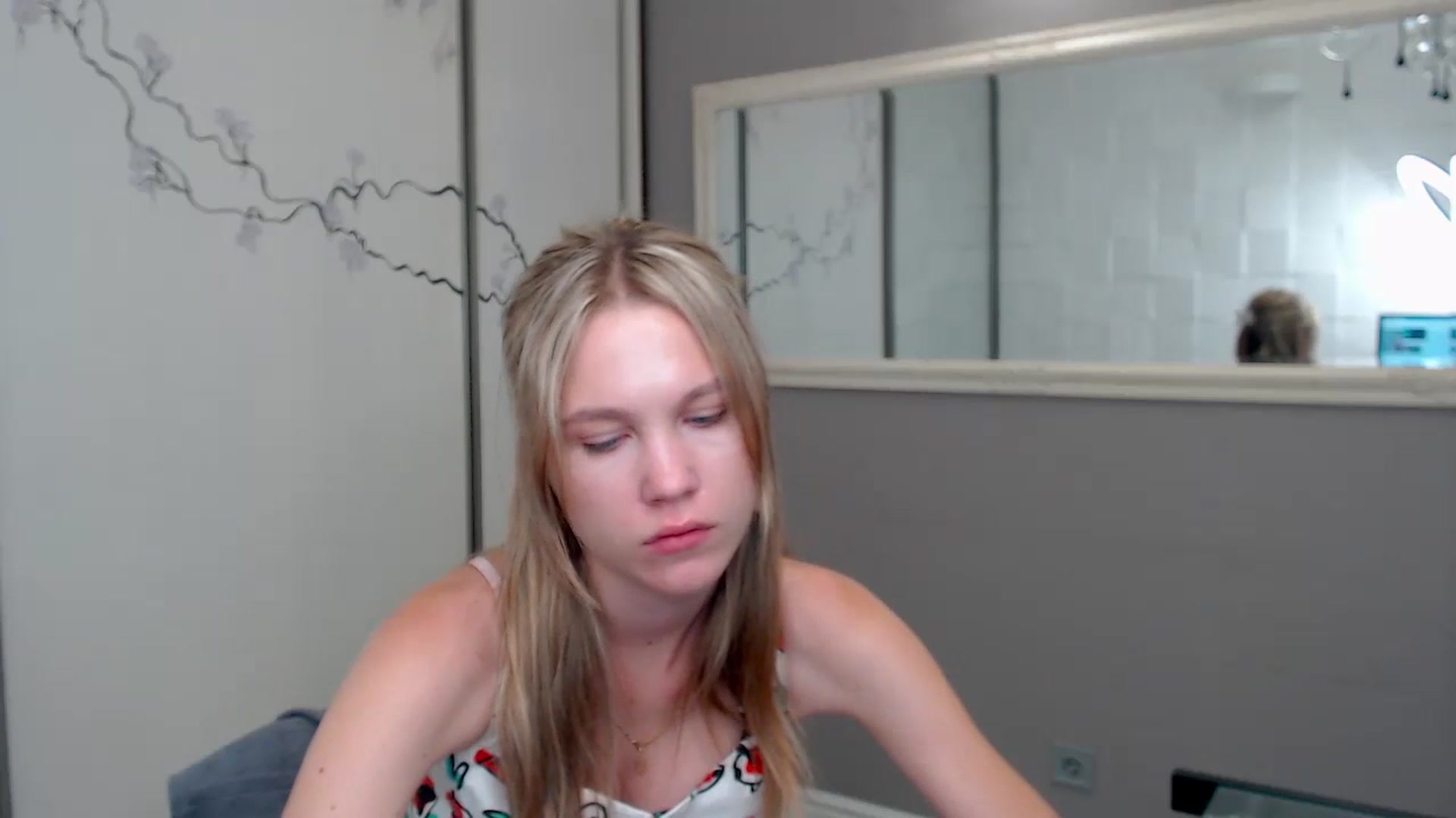 Gallery image thumbnail from Kate_Lewiss's myfreecams stream on, 08/20/2024, 10:16 image 4 of 20