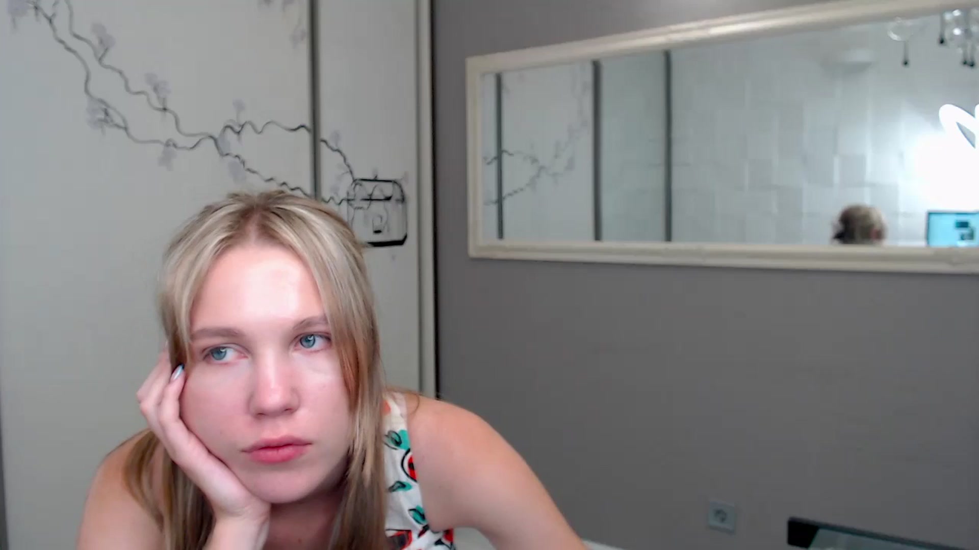 Gallery image thumbnail from Kate_Lewiss's myfreecams stream on, 08/20/2024, 10:51 image 2 of 20