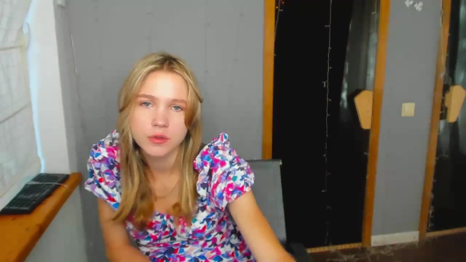 Gallery image thumbnail from Kate_Lewiss's myfreecams stream on, 08/21/2024, 05:50 image 6 of 20