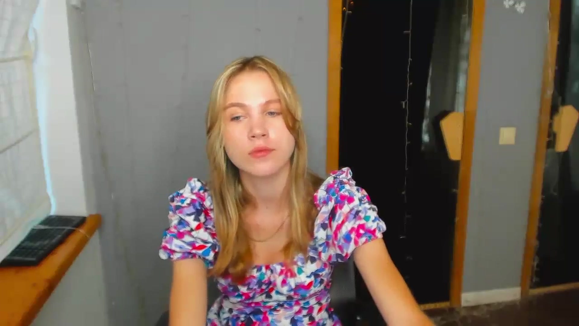 Gallery image thumbnail from Kate_Lewiss's myfreecams stream on, 08/21/2024, 05:50 image 15 of 20