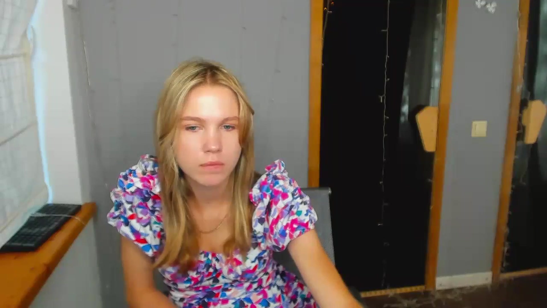 Gallery image thumbnail from Kate_Lewiss's myfreecams stream on, 08/21/2024, 05:50 image 3 of 20