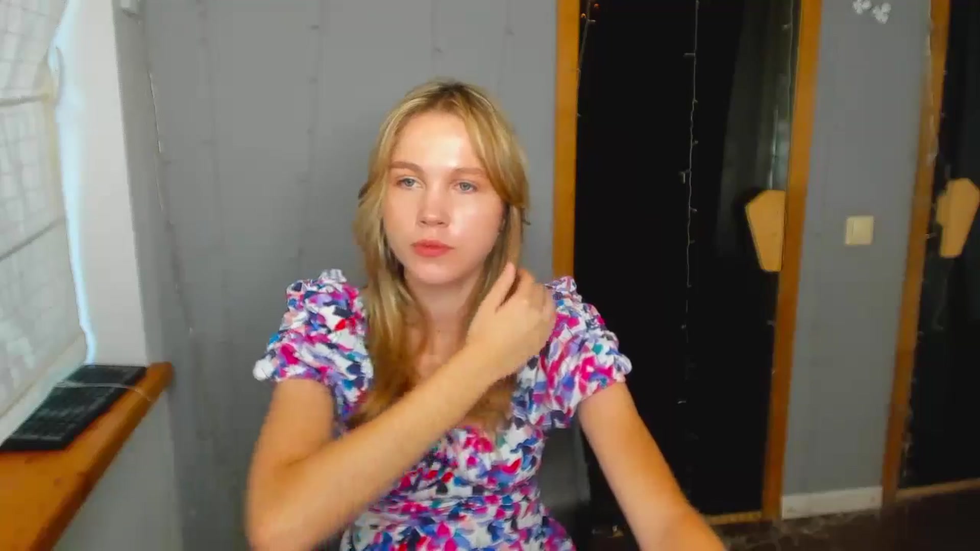 Gallery image thumbnail from Kate_Lewiss's myfreecams stream on, 08/21/2024, 07:57 image 5 of 20