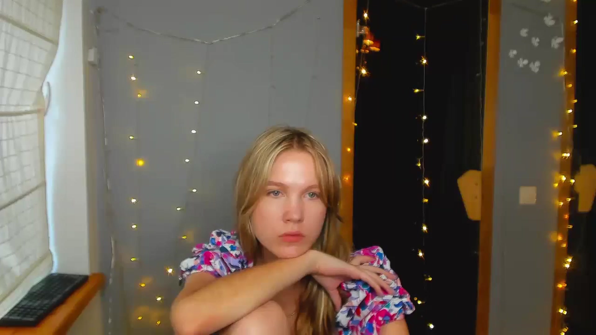 Gallery image thumbnail from Kate_Lewiss's myfreecams stream on, 08/21/2024, 07:57 image 19 of 20
