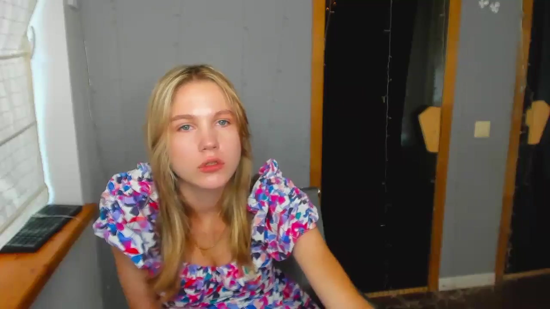 Gallery image thumbnail from Kate_Lewiss's myfreecams stream on, 08/21/2024, 07:57 image 8 of 20