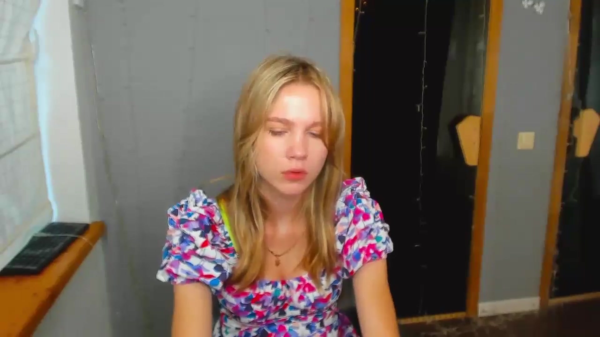 Gallery image thumbnail from Kate_Lewiss's myfreecams stream on, 08/21/2024, 07:57 image 3 of 20