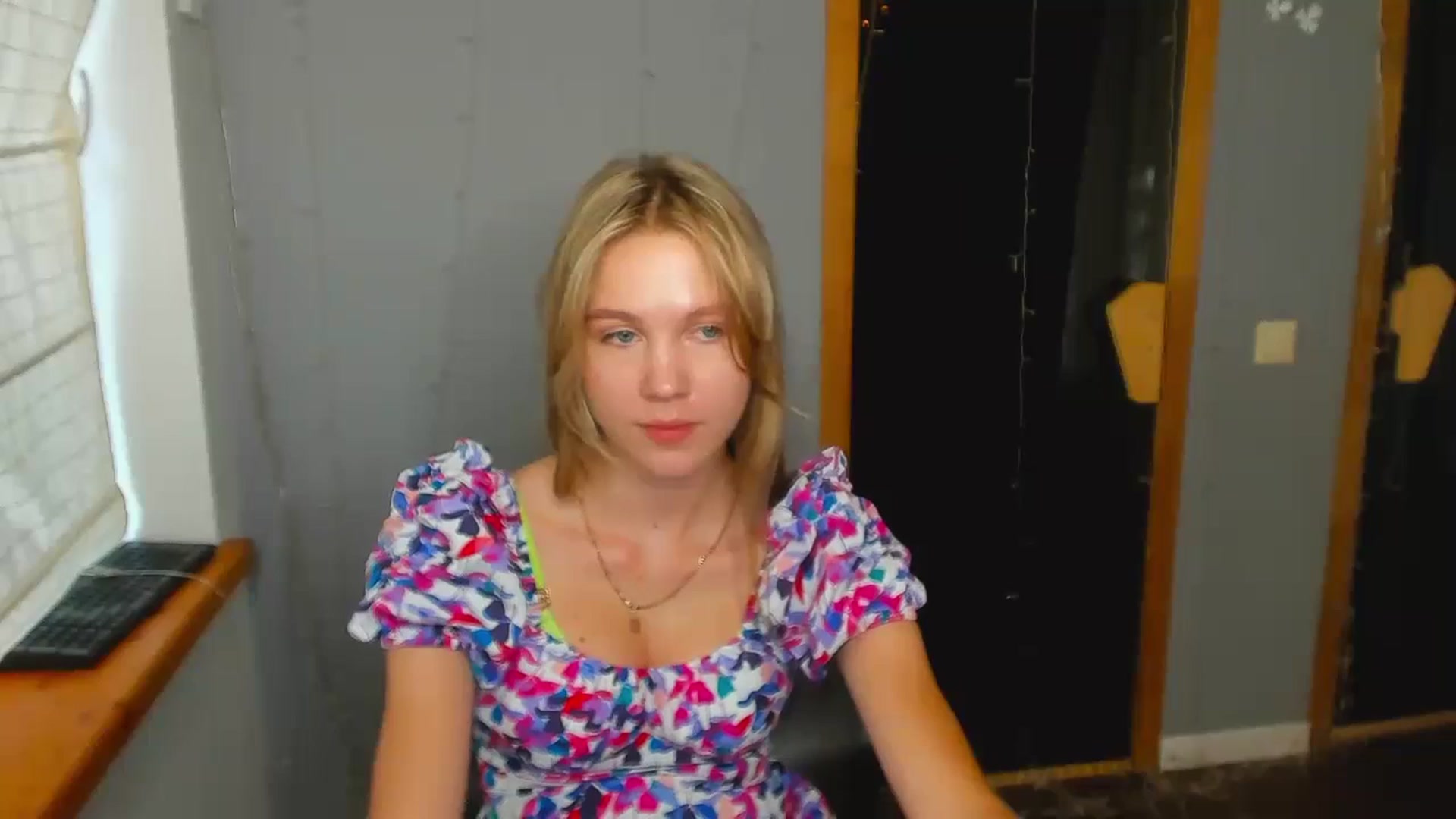 Gallery image thumbnail from Kate_Lewiss's myfreecams stream on, 08/21/2024, 07:57 image 10 of 20