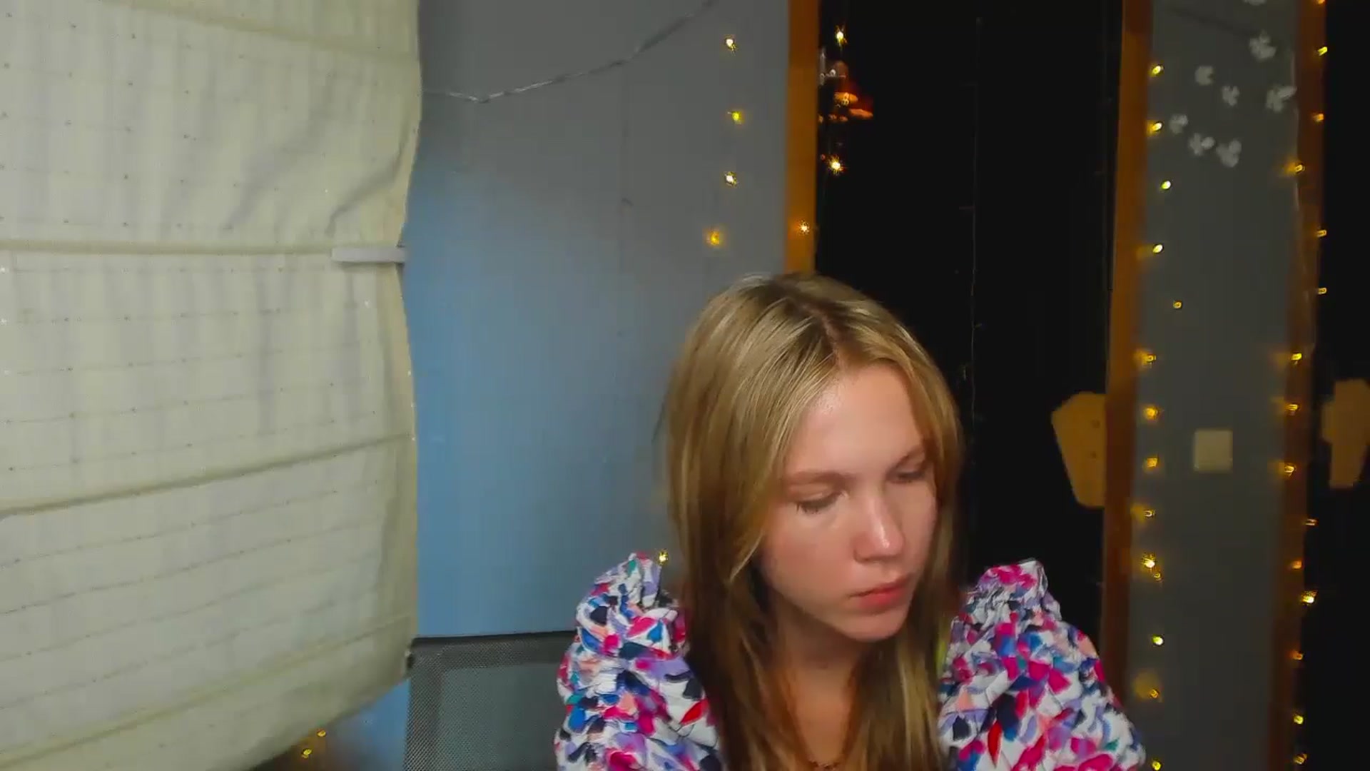 Gallery image thumbnail from Kate_Lewiss's myfreecams stream on, 08/21/2024, 11:05 image 16 of 20