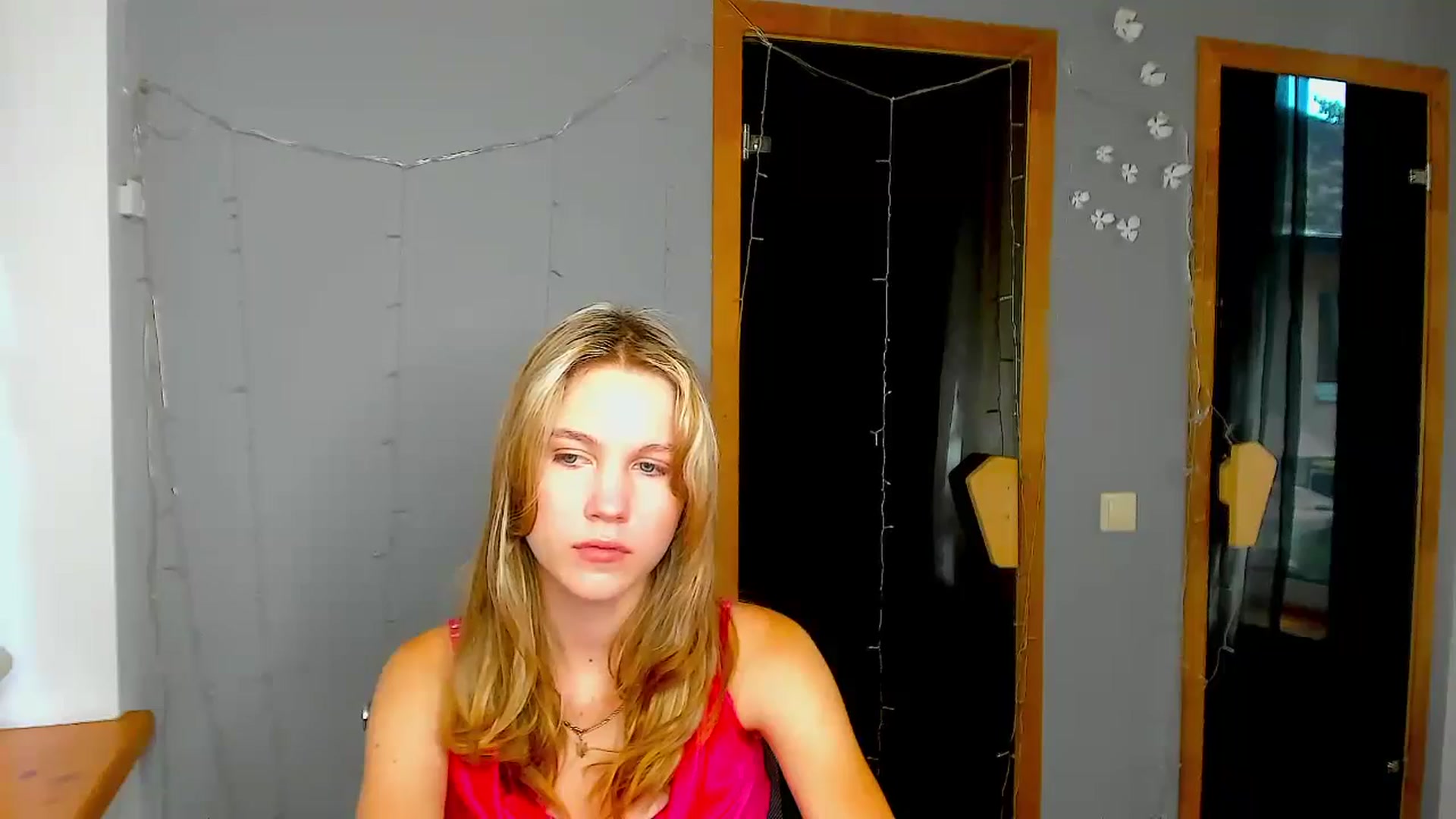 Gallery image thumbnail from Kate_Lewiss's myfreecams stream on, 08/22/2024, 06:30 image 18 of 20