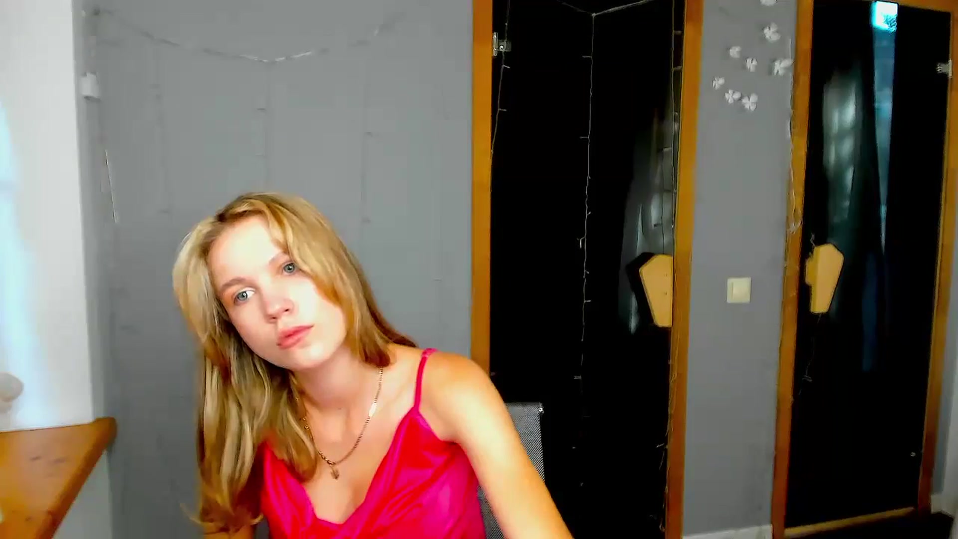 Gallery image thumbnail from Kate_Lewiss's myfreecams stream on, 08/22/2024, 06:30 image 4 of 20