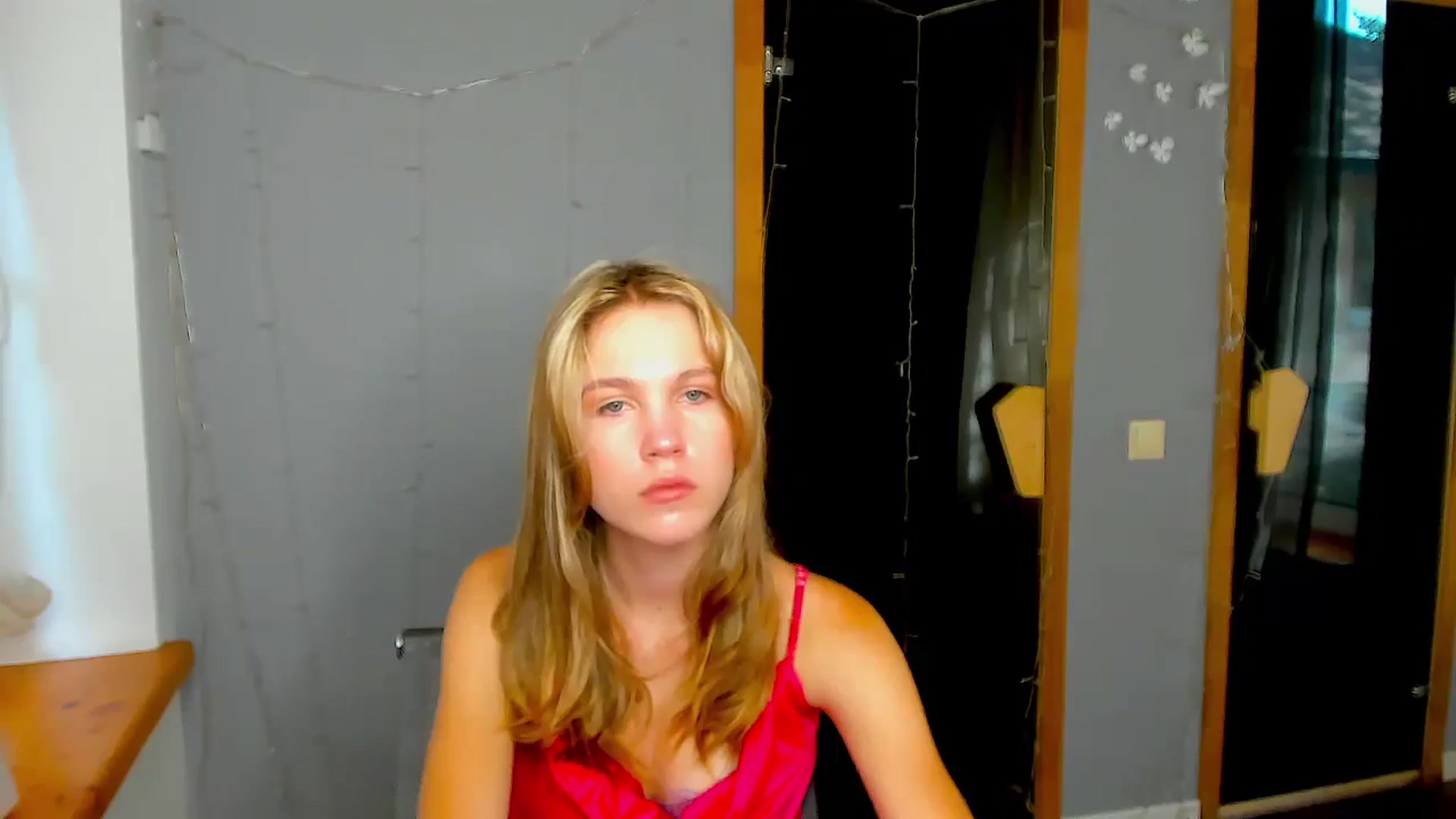 Gallery image thumbnail from Kate_Lewiss's myfreecams stream on, 08/22/2024, 06:30 image 14 of 20