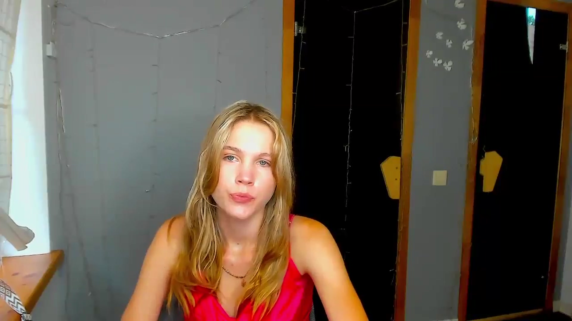Gallery image thumbnail from Kate_Lewiss's myfreecams stream on, 08/22/2024, 08:33 image 19 of 20