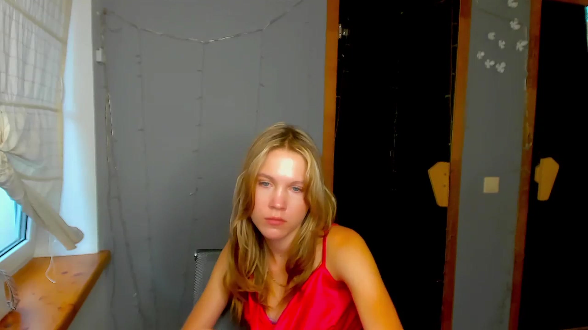Gallery image thumbnail from Kate_Lewiss's myfreecams stream on, 08/22/2024, 11:06 image 10 of 20