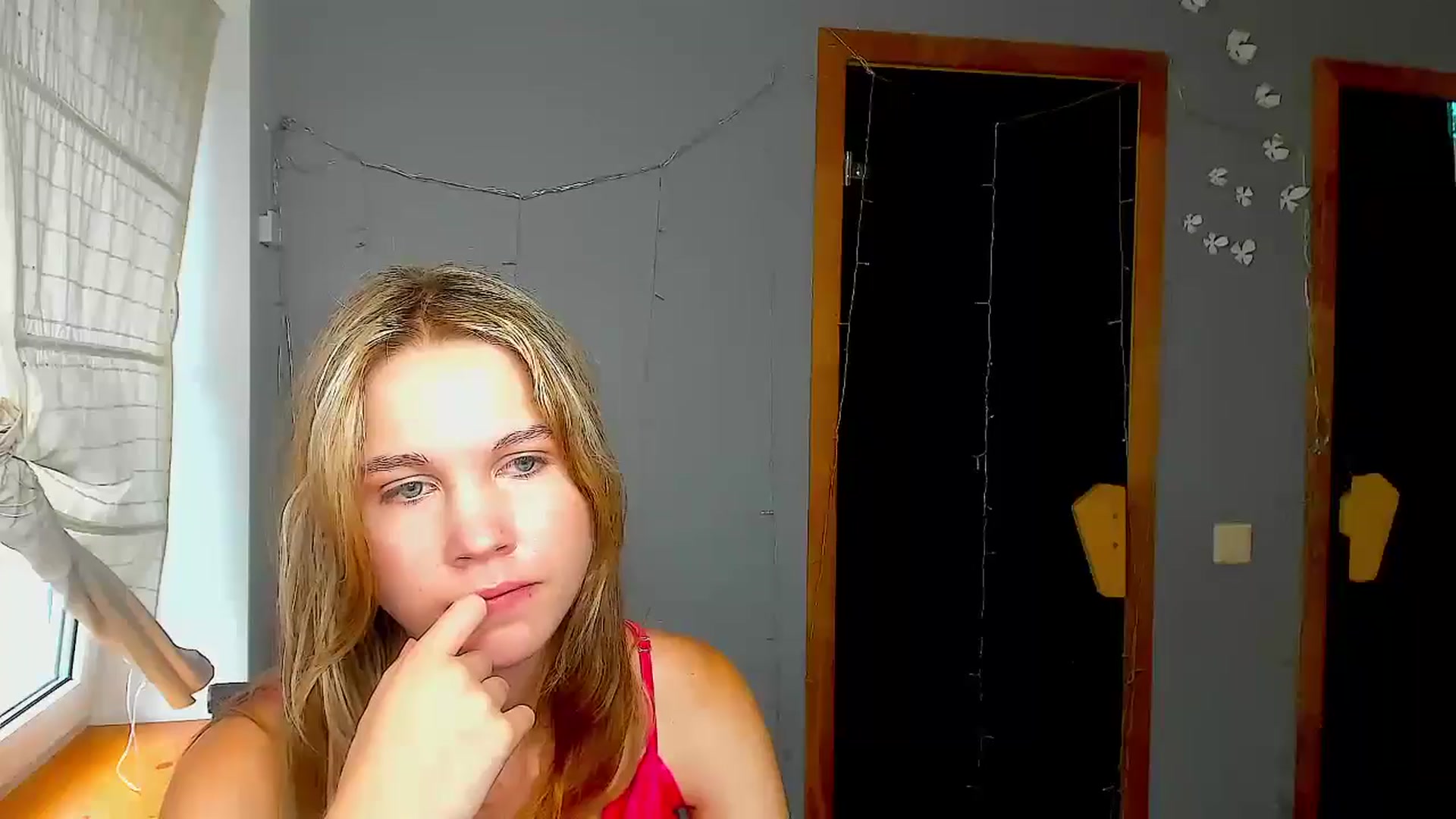 Gallery image thumbnail from Kate_Lewiss's myfreecams stream on, 08/22/2024, 11:06 image 20 of 20