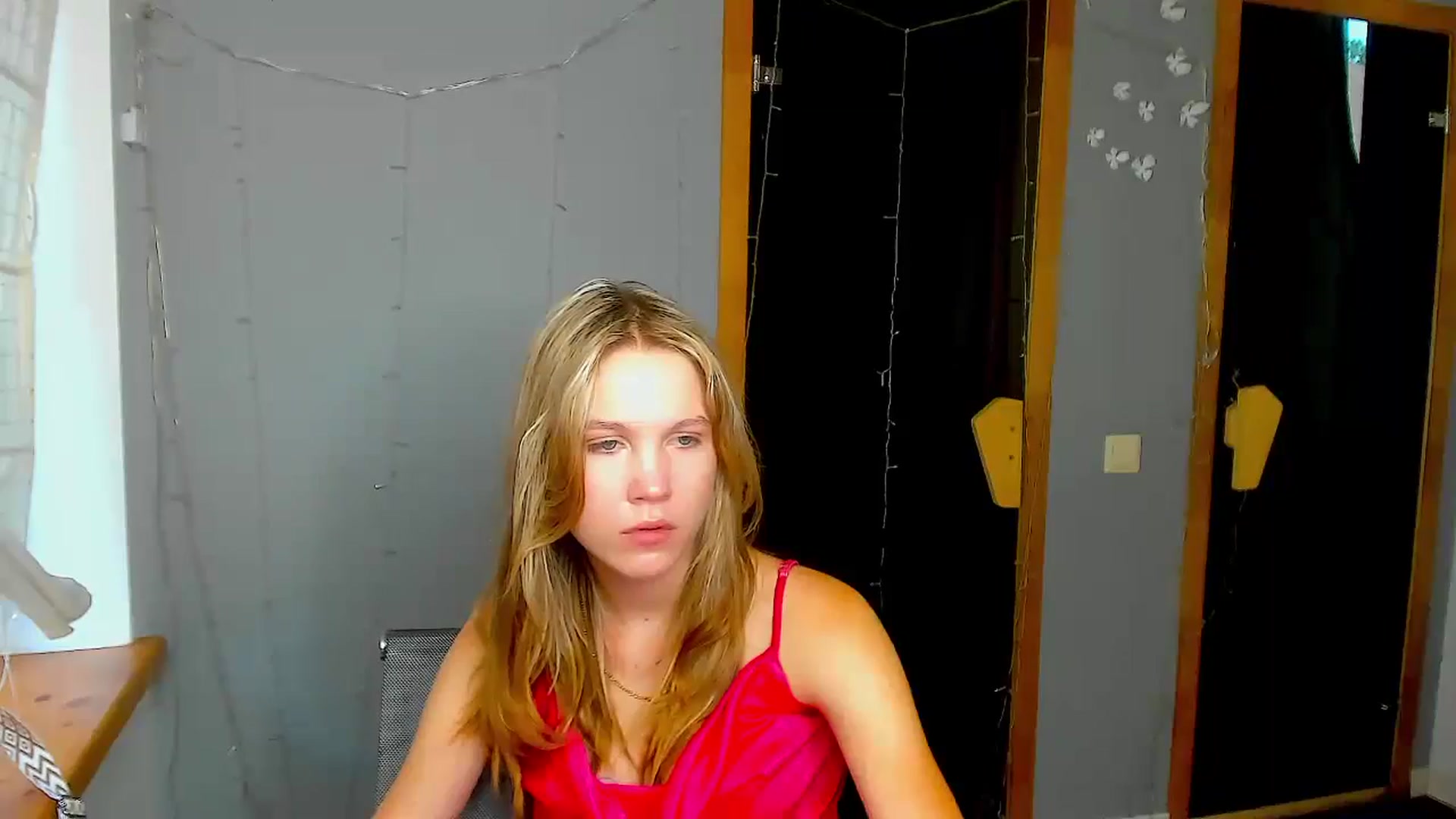 Gallery image thumbnail from Kate_Lewiss's myfreecams stream on, 08/22/2024, 11:06 image 5 of 20