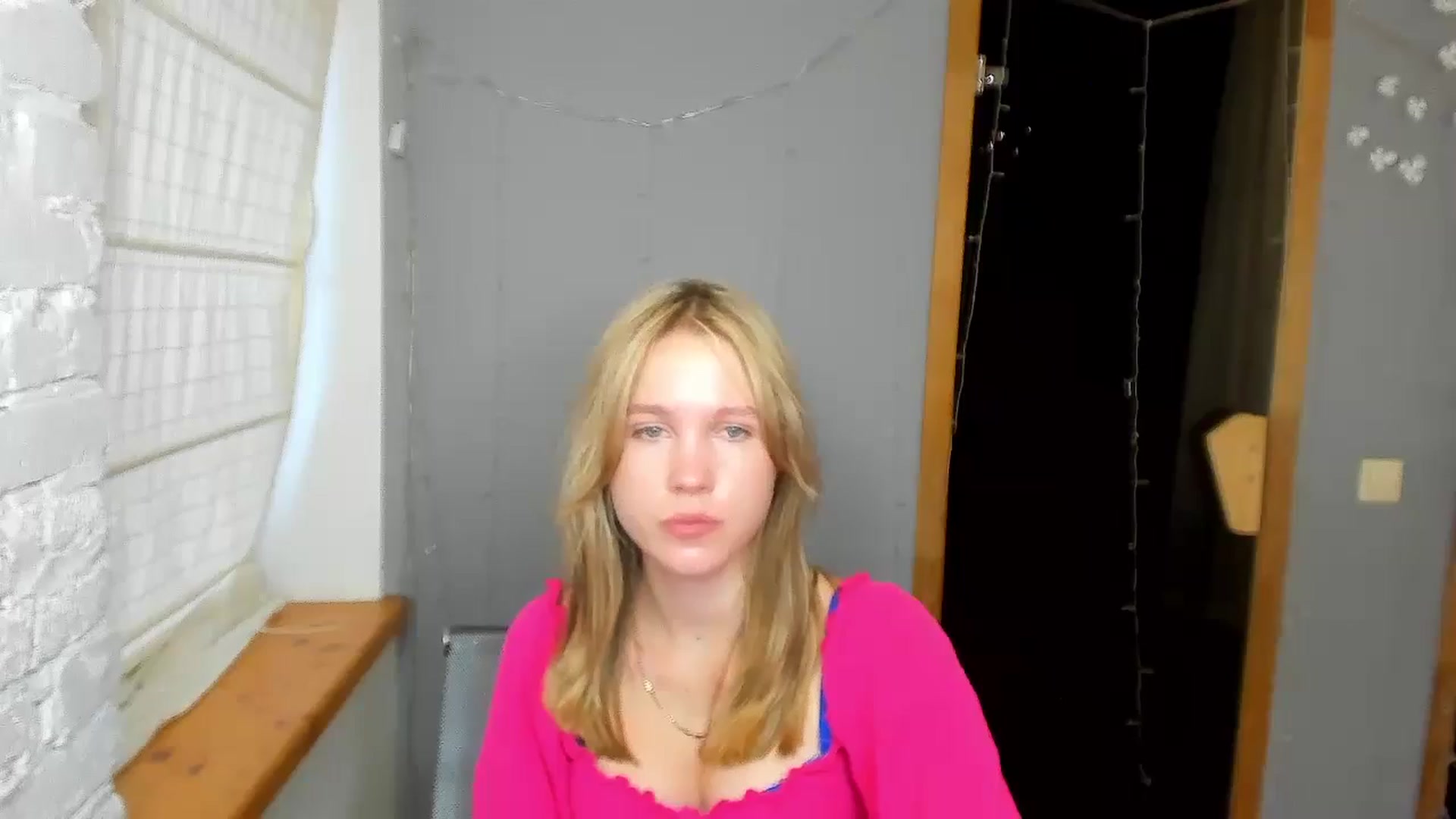 Gallery image thumbnail from Kate_Lewiss's myfreecams stream on, 08/25/2024, 10:48 image 11 of 20