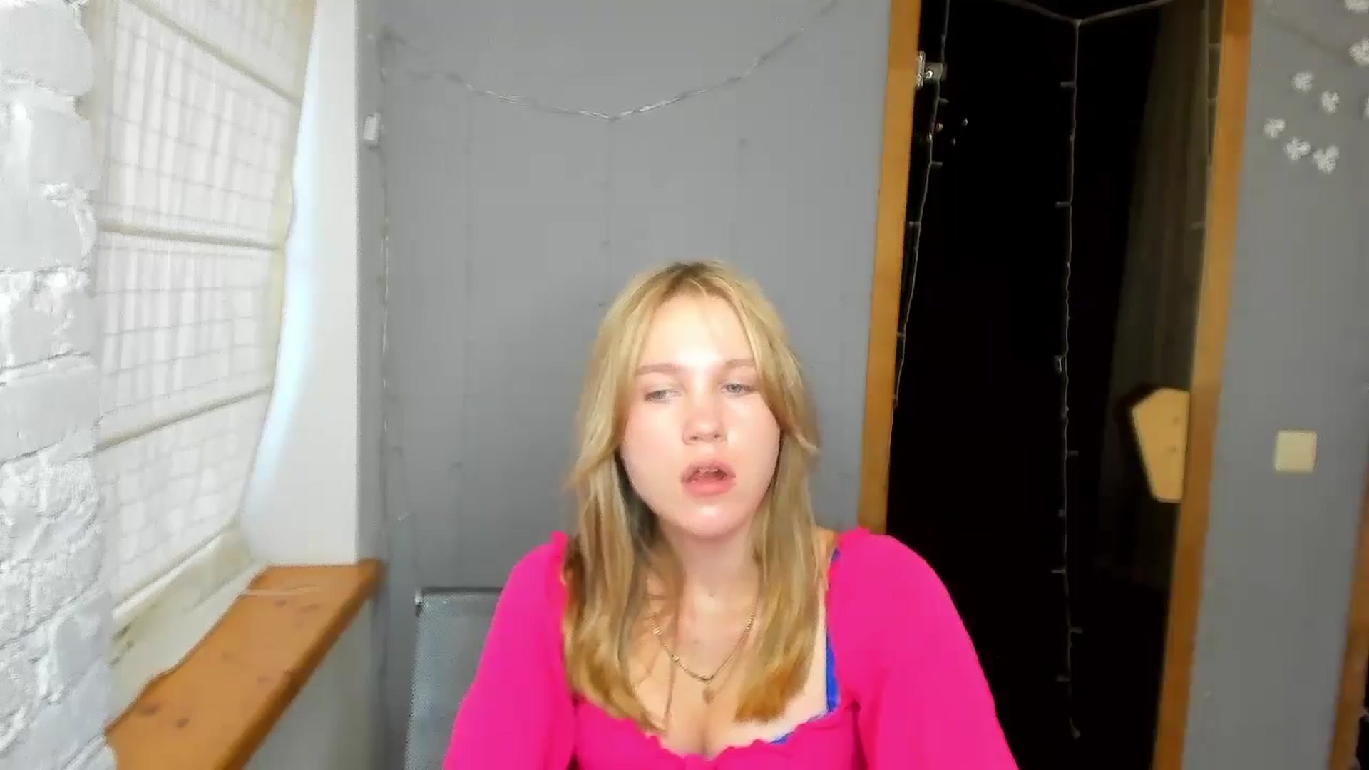 Gallery image thumbnail from Kate_Lewiss's myfreecams stream on, 08/25/2024, 10:48 image 18 of 20