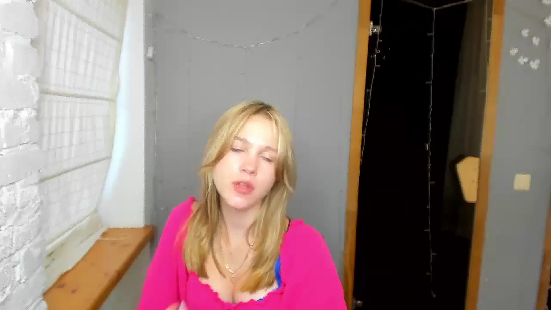 Gallery image thumbnail from Kate_Lewiss's myfreecams stream on, 08/25/2024, 10:48 image 5 of 20