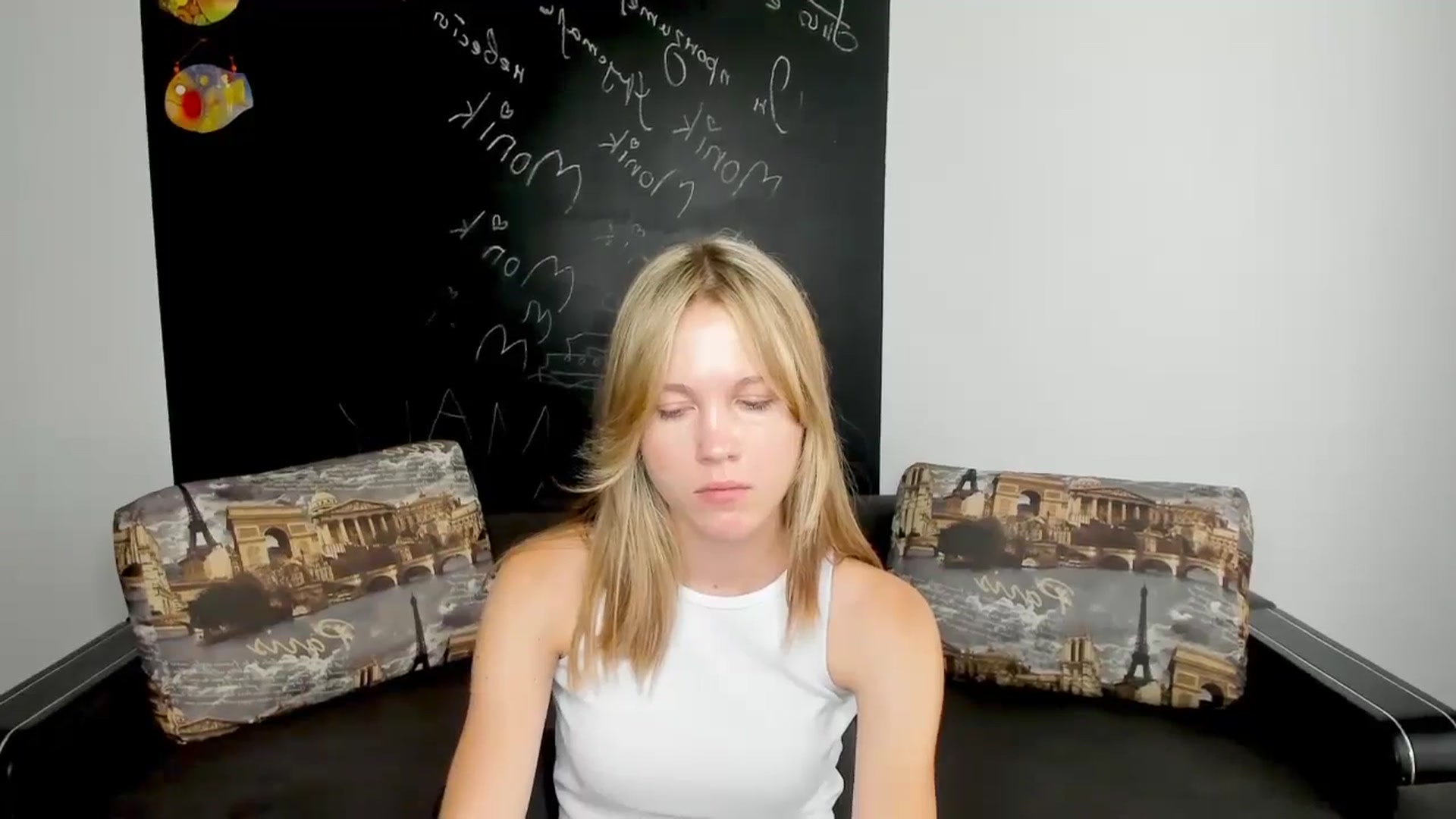 Gallery image thumbnail from Kate_Lewiss's myfreecams stream on, 08/26/2024, 07:55 image 13 of 20