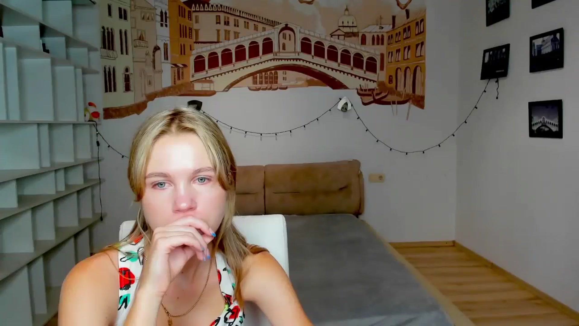 Gallery image thumbnail from Kate_Lewiss's myfreecams stream on, 08/28/2024, 06:39 image 8 of 20