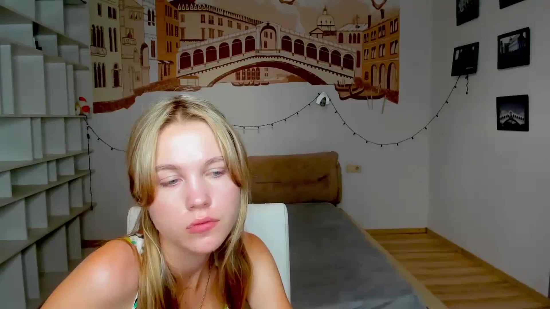 Gallery image thumbnail from Kate_Lewiss's myfreecams stream on, 08/28/2024, 07:47 image 20 of 20