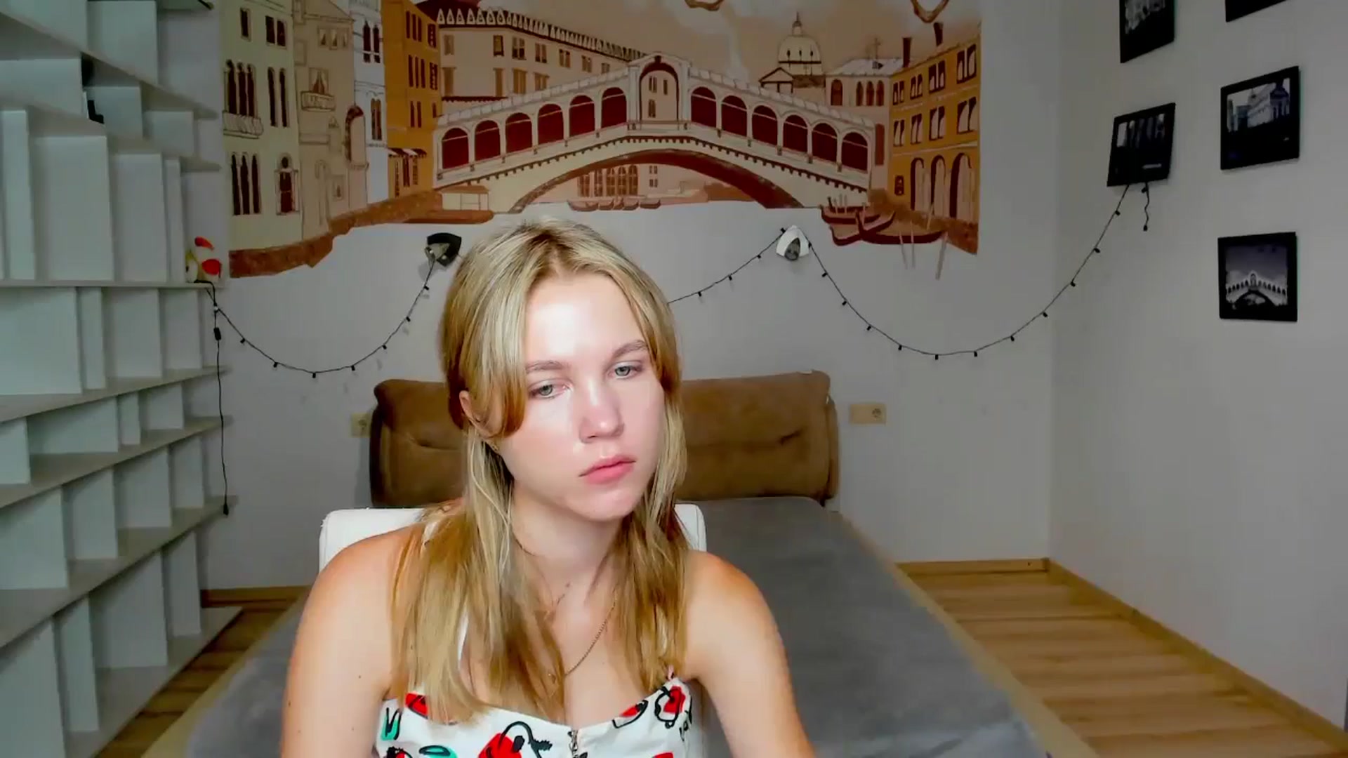Gallery image thumbnail from Kate_Lewiss's myfreecams stream on, 08/28/2024, 07:47 image 12 of 20