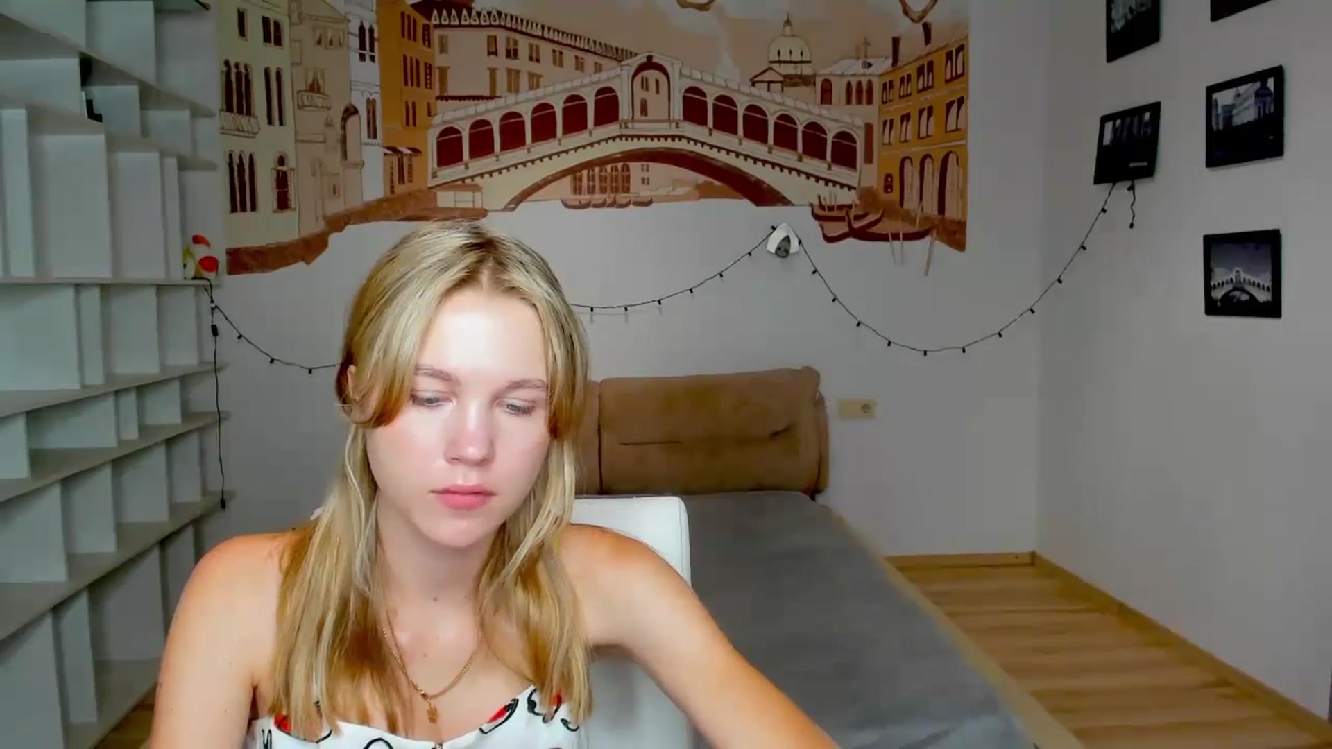 Gallery image thumbnail from Kate_Lewiss's myfreecams stream on, 08/28/2024, 07:47 image 6 of 20