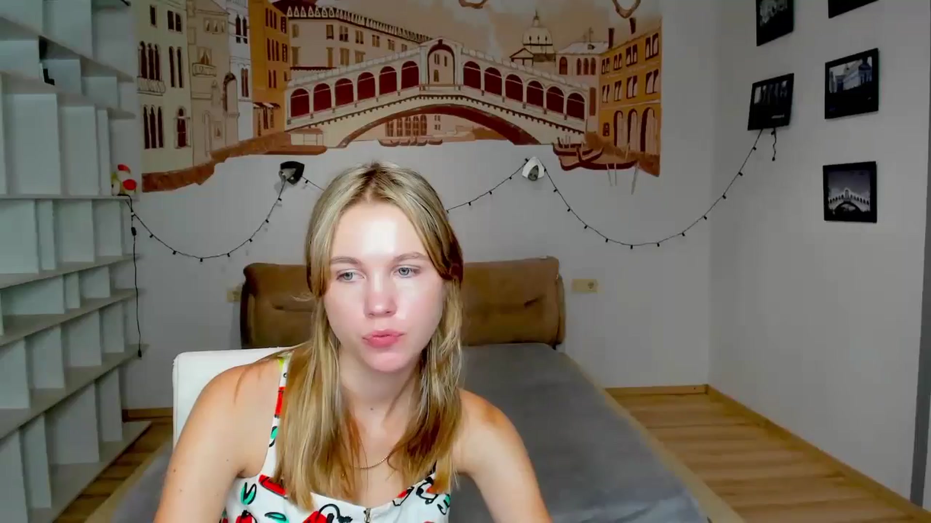 Gallery image thumbnail from Kate_Lewiss's myfreecams stream on, 08/28/2024, 08:37 image 10 of 20