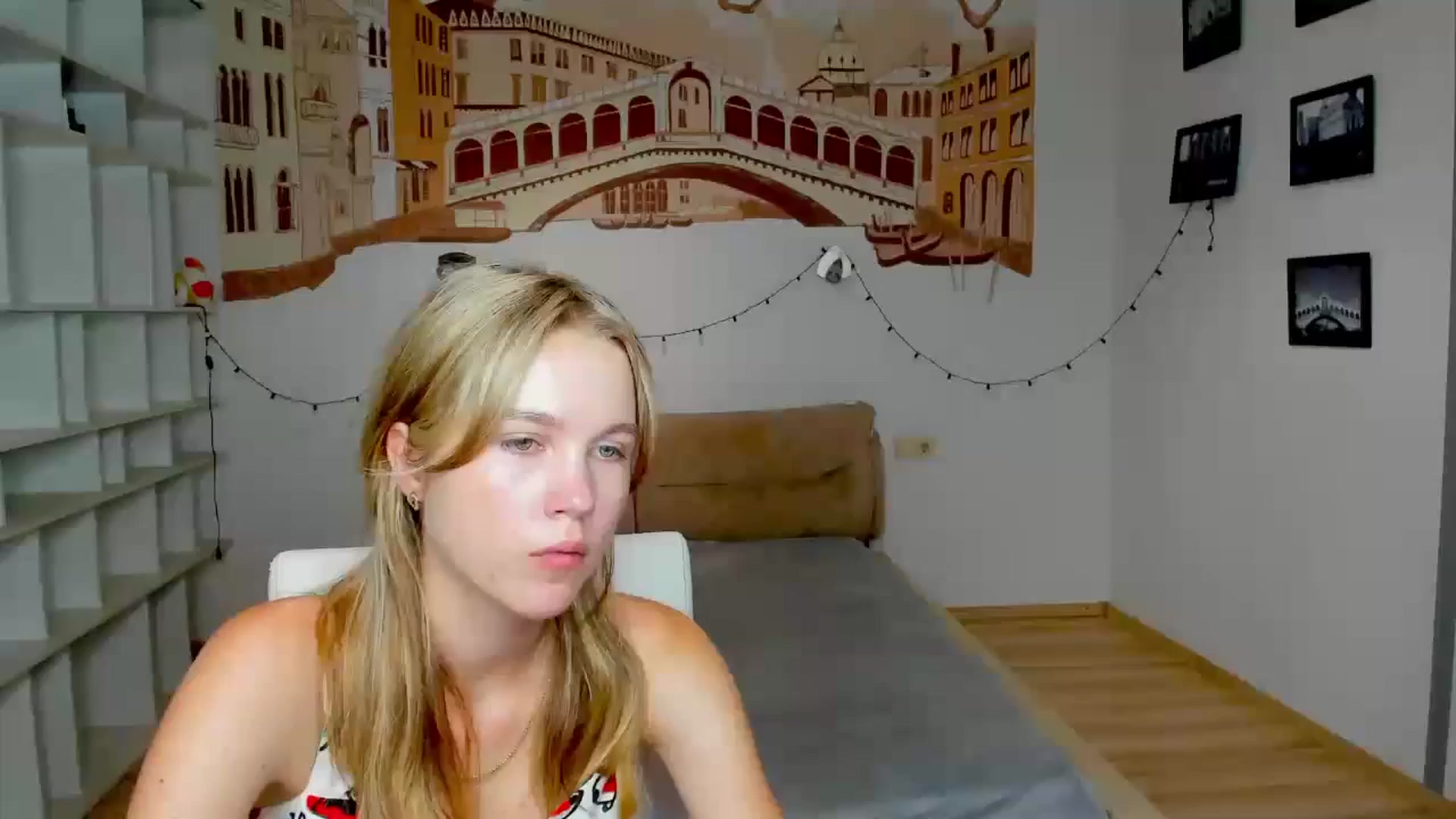 Gallery image thumbnail from Kate_Lewiss's myfreecams stream on, 08/28/2024, 08:37 image 13 of 20