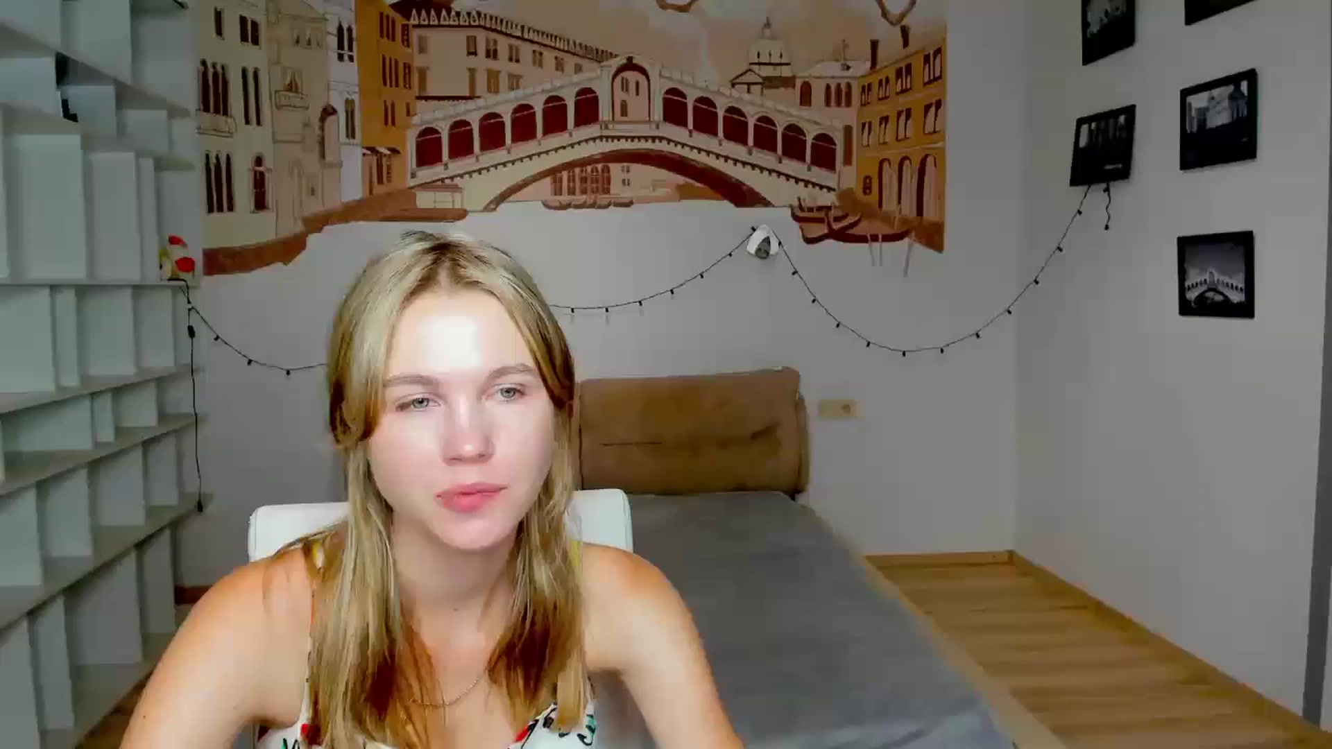 Gallery image thumbnail from Kate_Lewiss's myfreecams stream on, 08/28/2024, 08:37 image 6 of 20