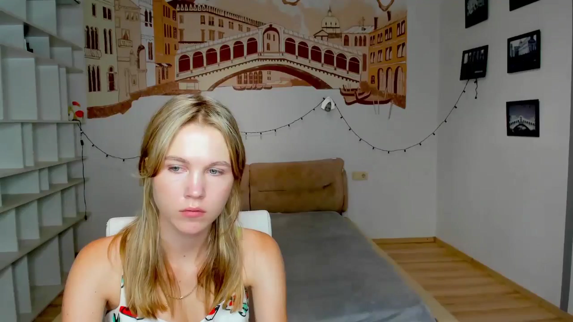Gallery image thumbnail from Kate_Lewiss's myfreecams stream on, 08/28/2024, 08:37 image 1 of 20