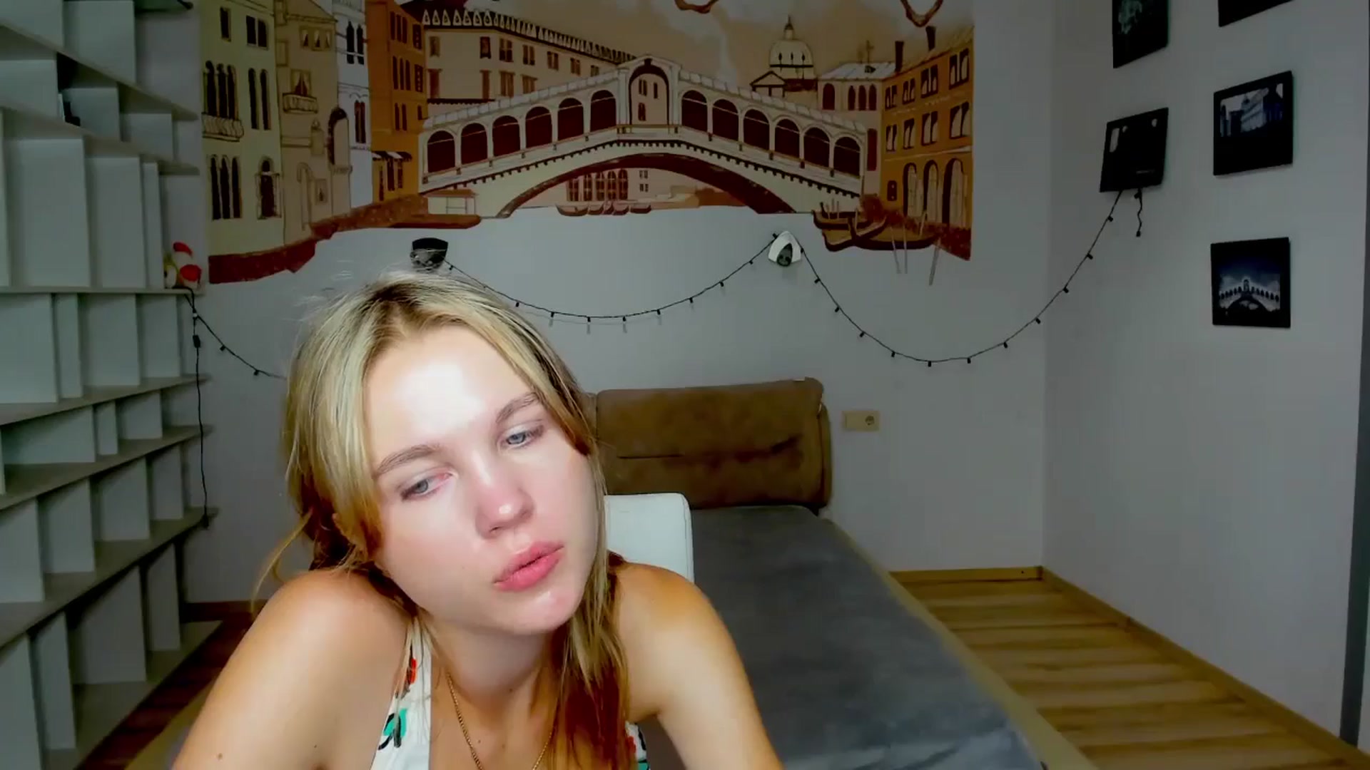 Gallery image thumbnail from Kate_Lewiss's myfreecams stream on, 08/28/2024, 11:06 image 13 of 20