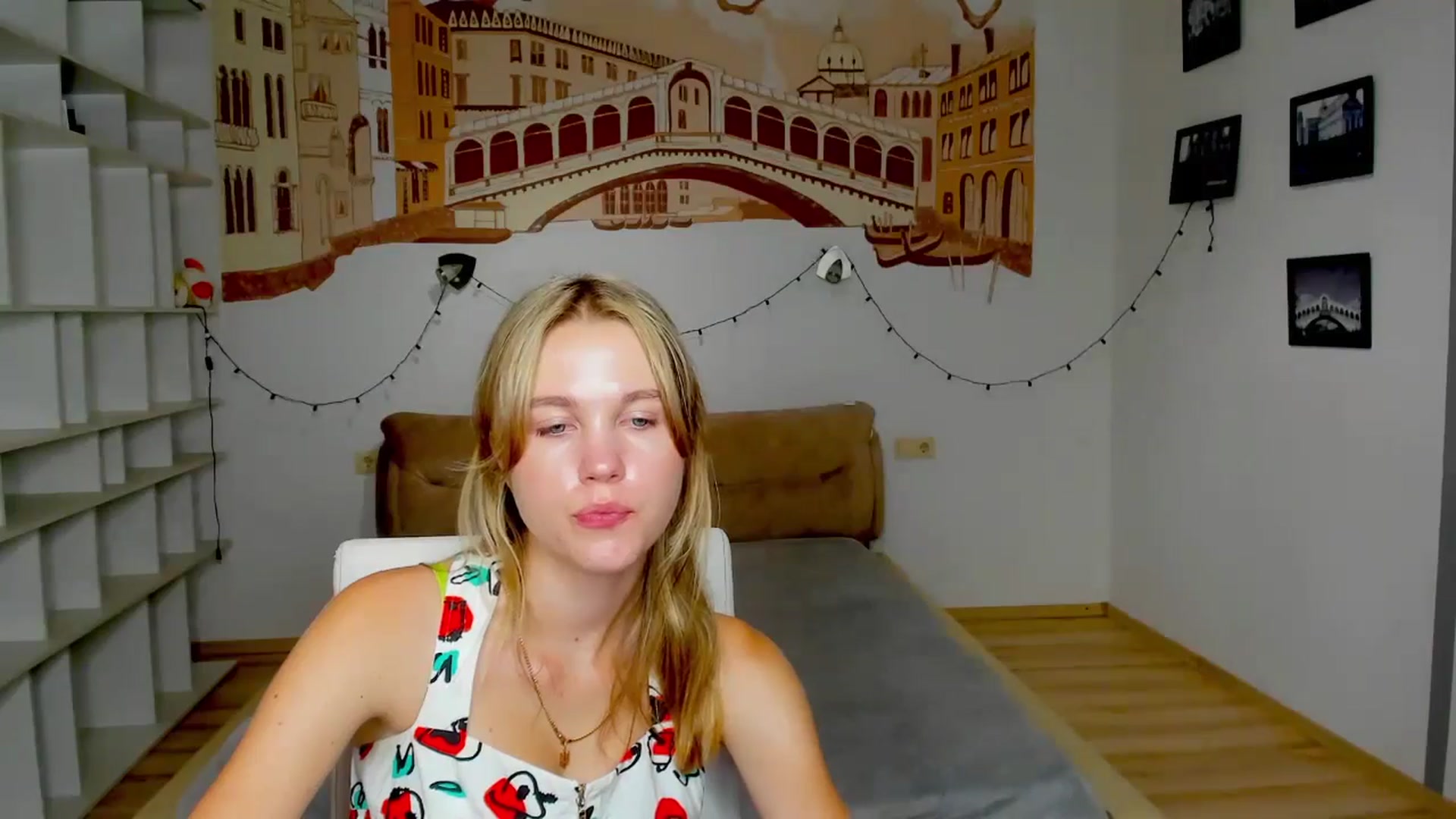 Gallery image thumbnail from Kate_Lewiss's myfreecams stream on, 08/28/2024, 11:06 image 17 of 20