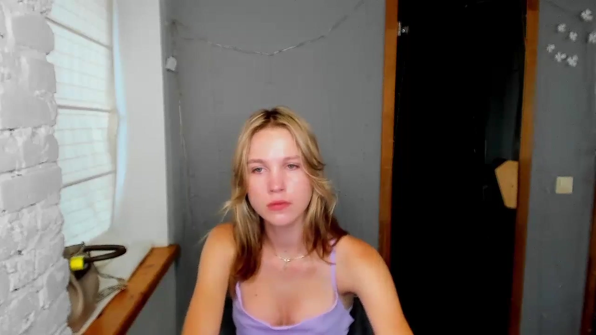 Gallery image thumbnail from Kate_Lewiss's myfreecams stream on, 08/29/2024, 07:05 image 10 of 20