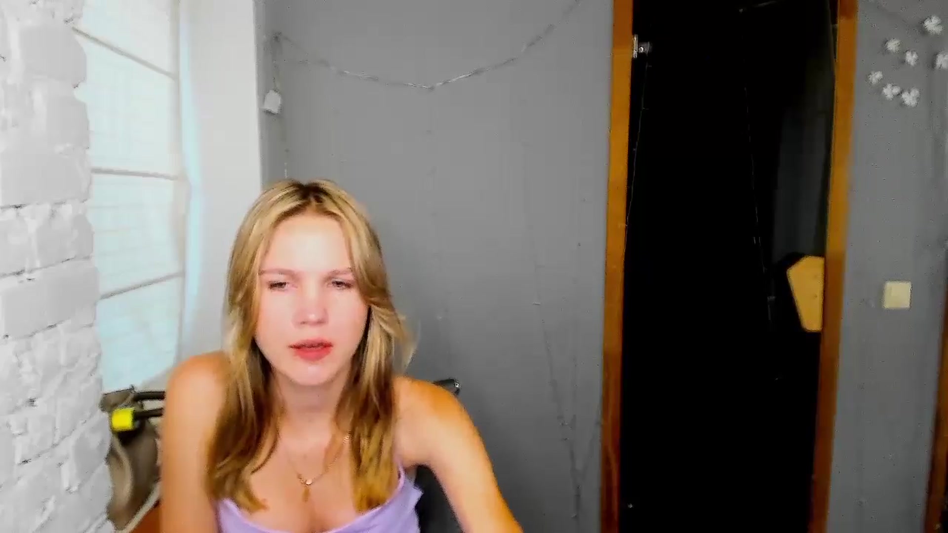 Gallery image thumbnail from Kate_Lewiss's myfreecams stream on, 08/29/2024, 07:51 image 6 of 20